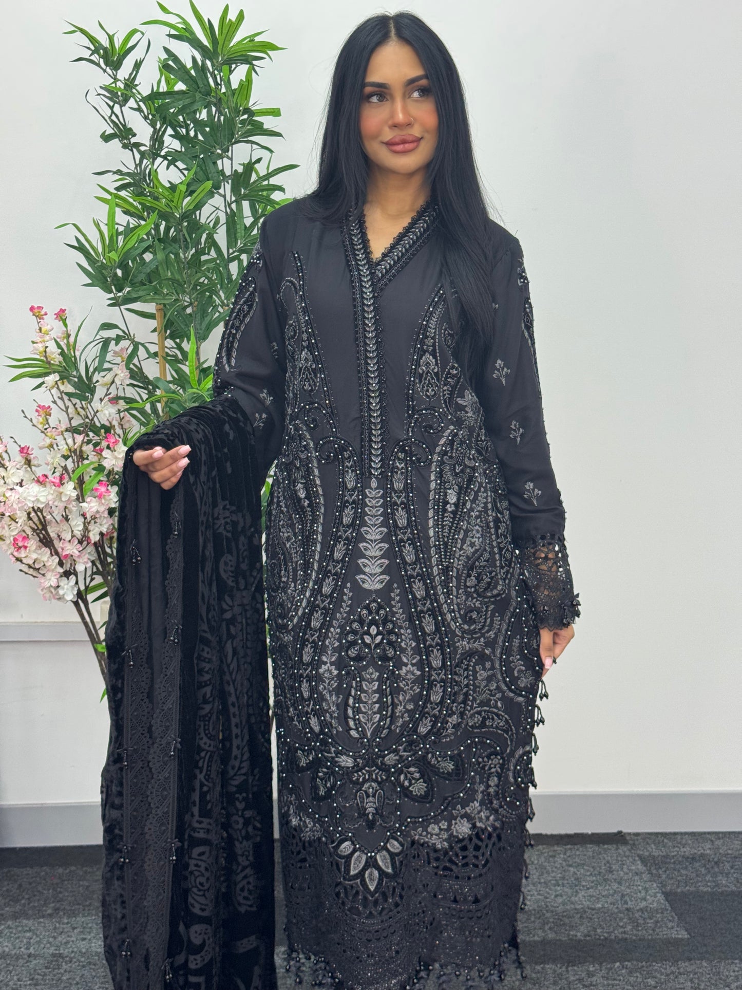 Maria B Luxury Velvet - Black