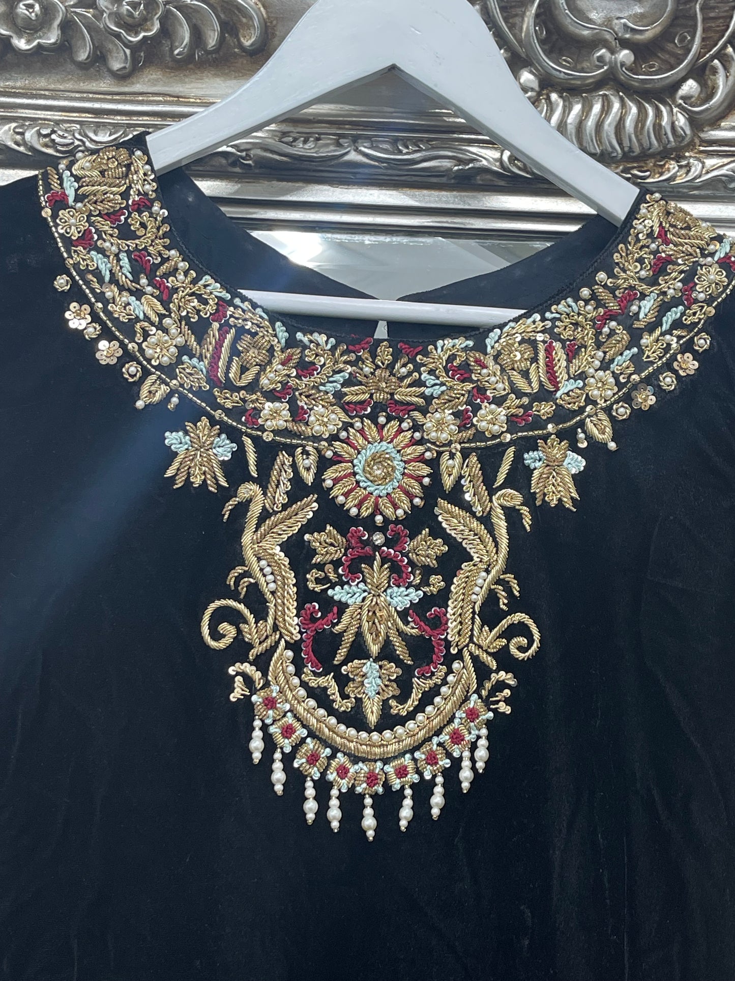 (Pre Order 3/4 Weeks) “sawan” Velvet Pret Black Party Wedding Outfit