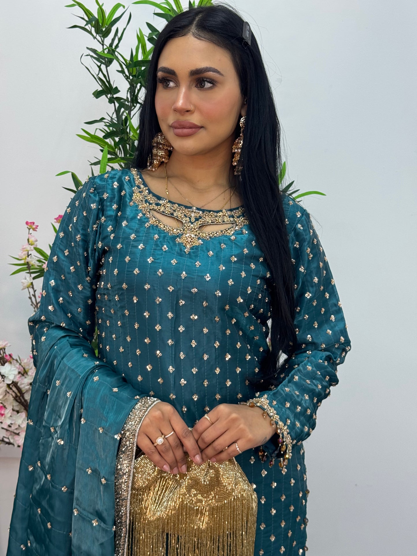 Parwana - teal