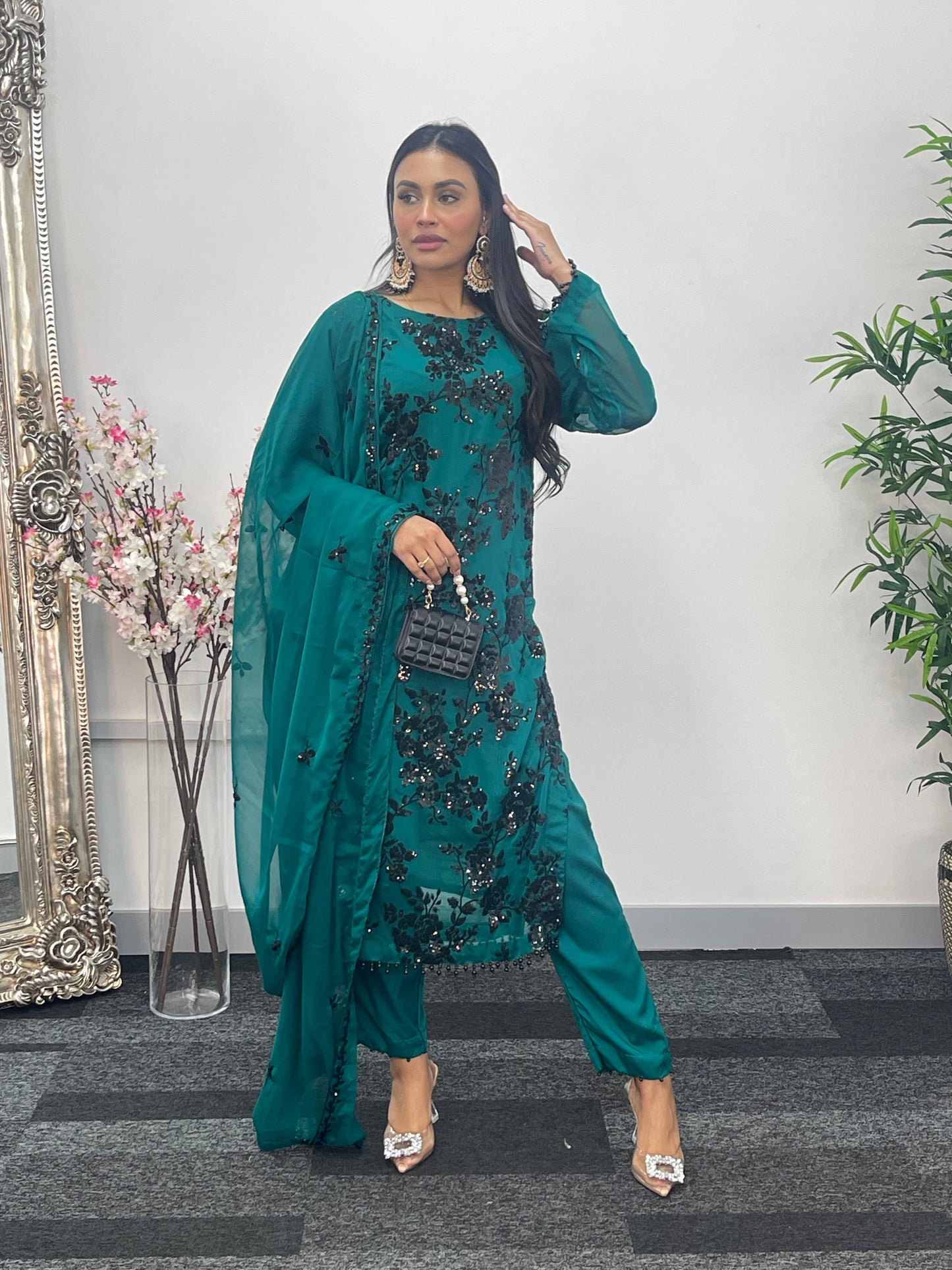 “Tooba” Green Chiffon Sitari - W