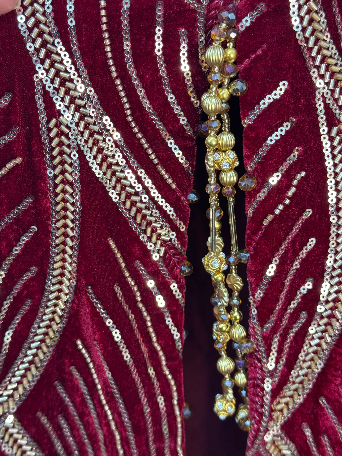 Pia - Cutdana Velvet - Maroon