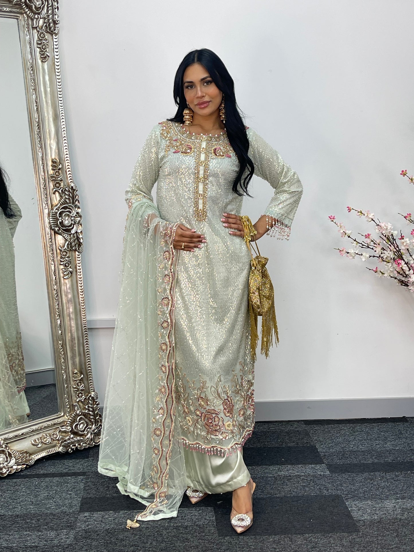 Sahara - CutDana - sage green - AC