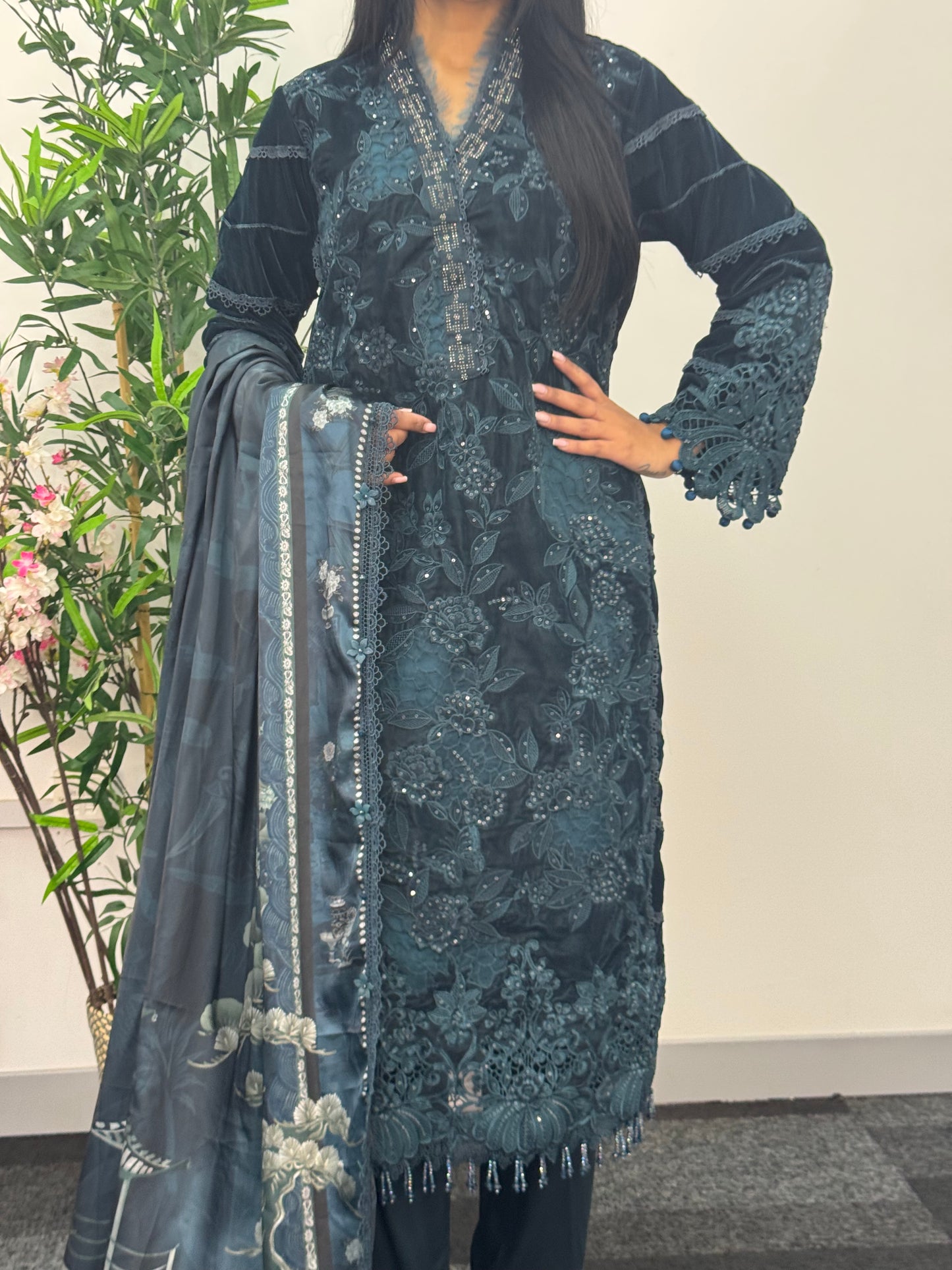Maria B Luxury Velvet - Teal