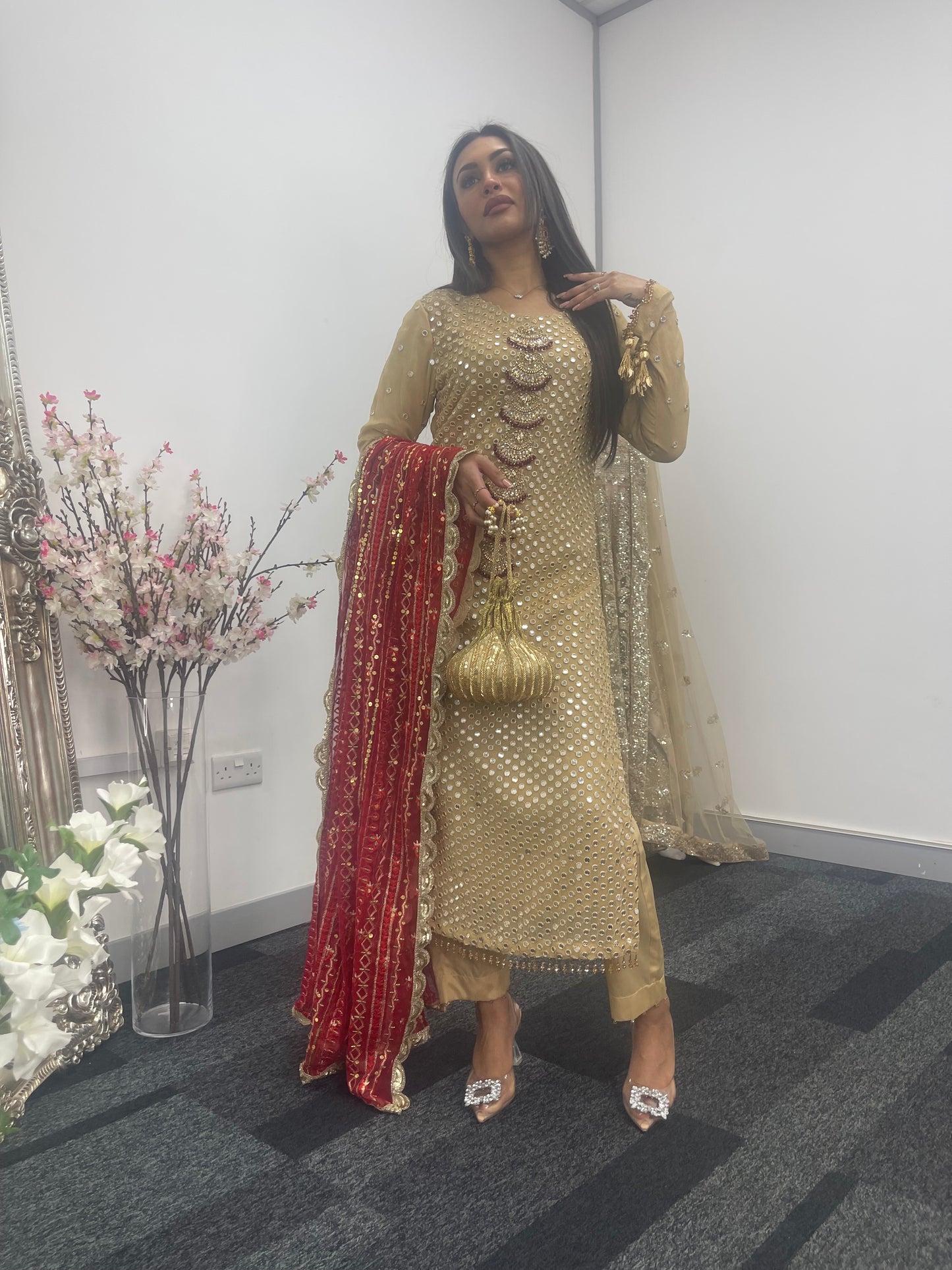 Sassi - Gold - Red - G