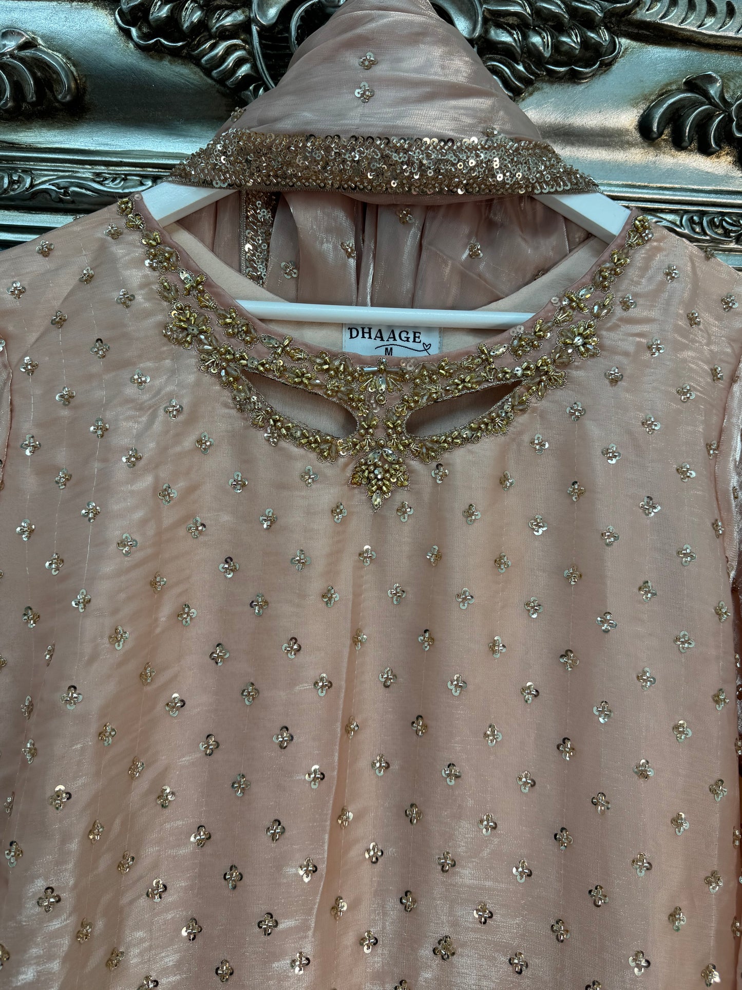 Parwana - Peach