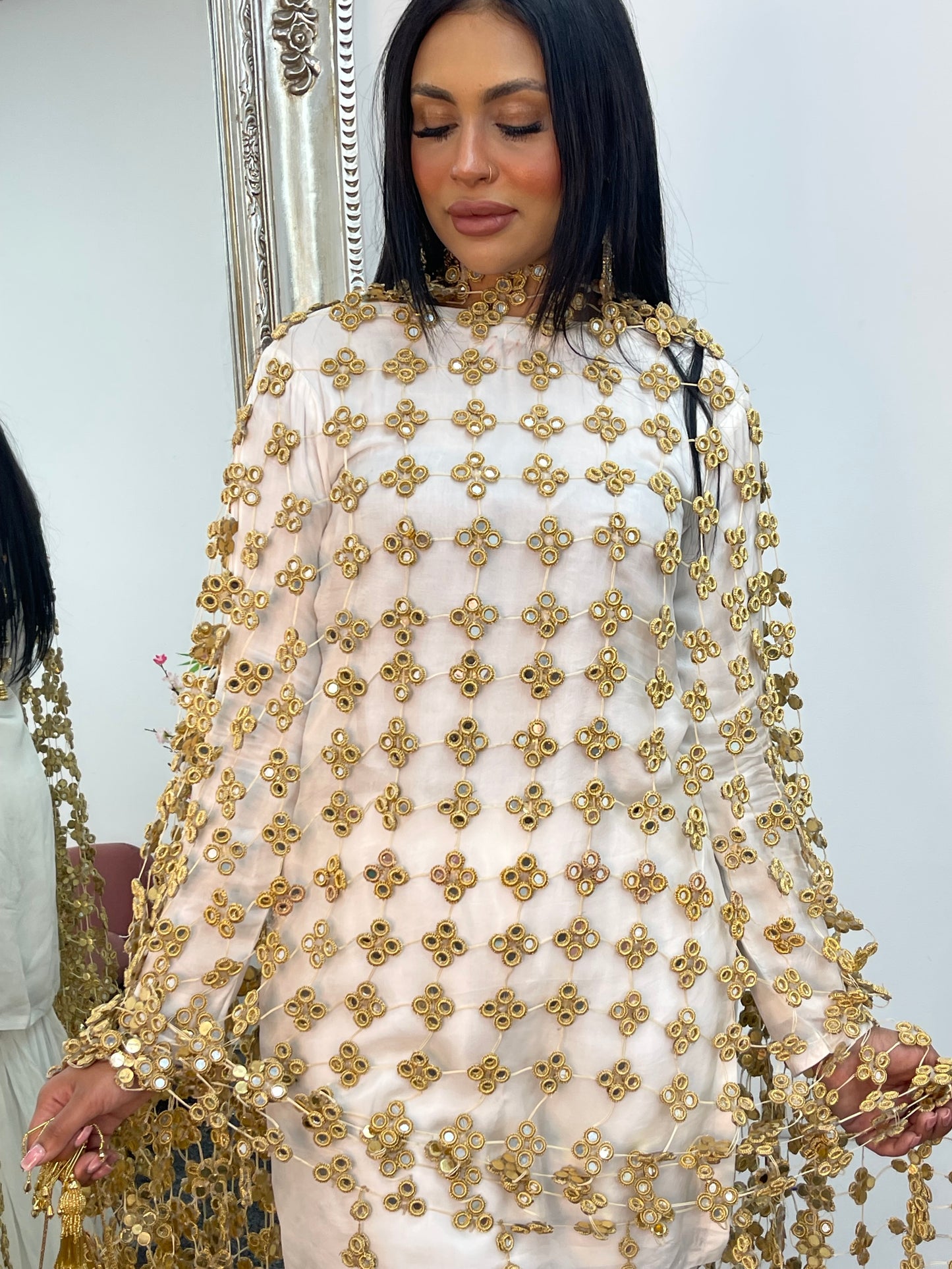 (Preorder 4 weeks) BRIDAL Posheeda Sheesh Dupatta Only - Poshida Sheesha - Mirror dupata