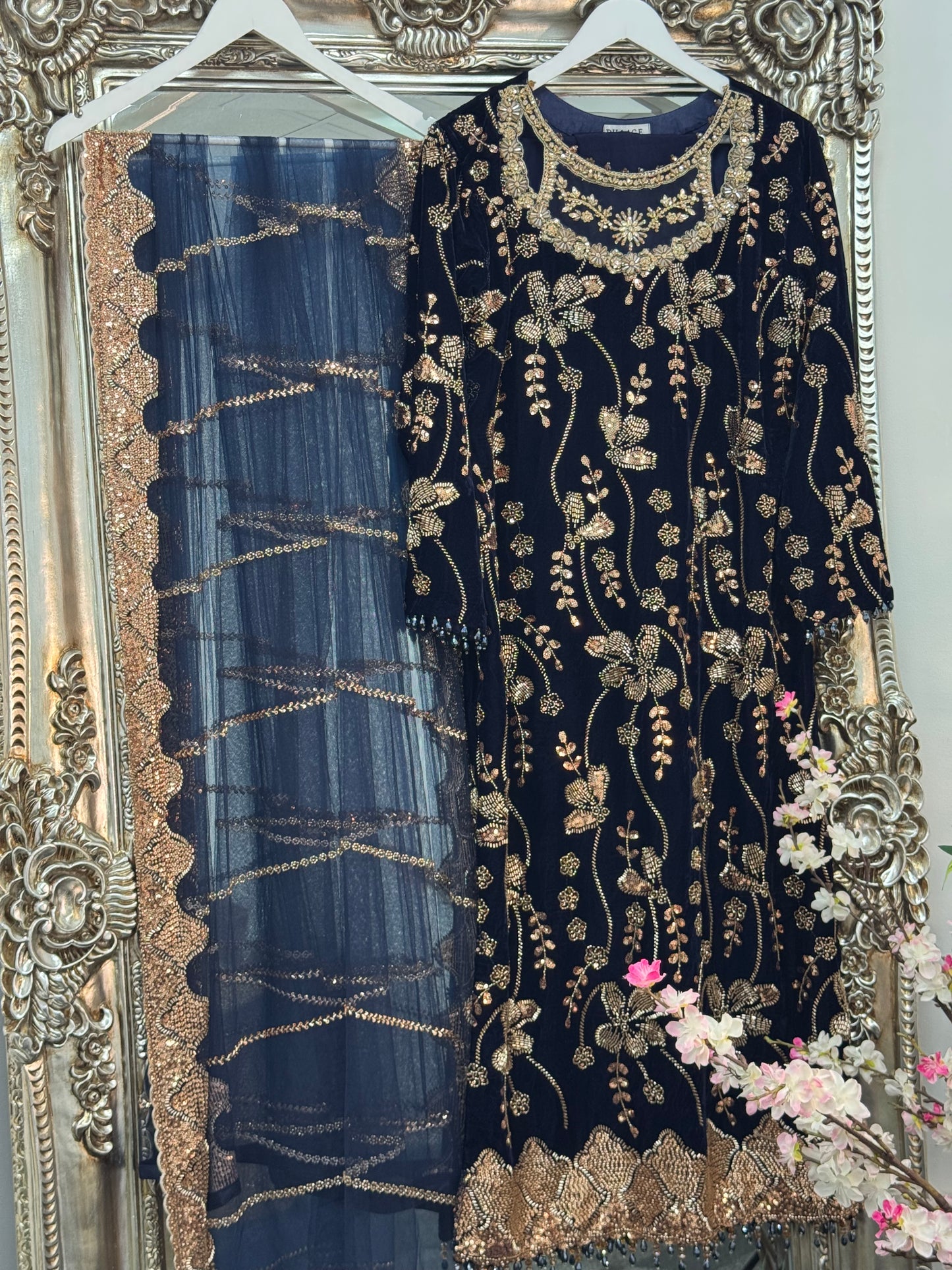 Zeba - Cutdana Velvet- Teal -