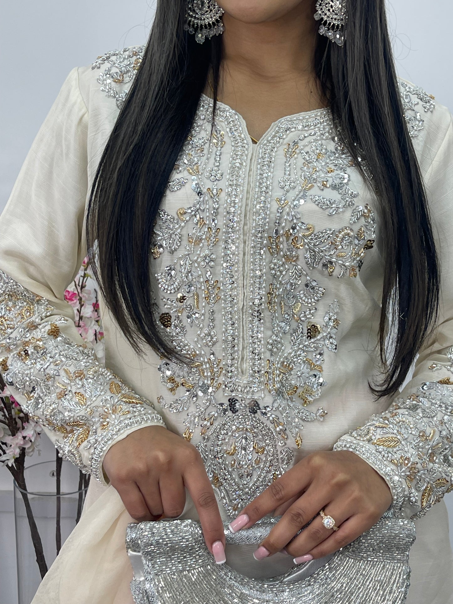 (Pre Order 3/4 Weeks)“Gulaabi” Luxury Outfit - Ombre Pink & Ivory