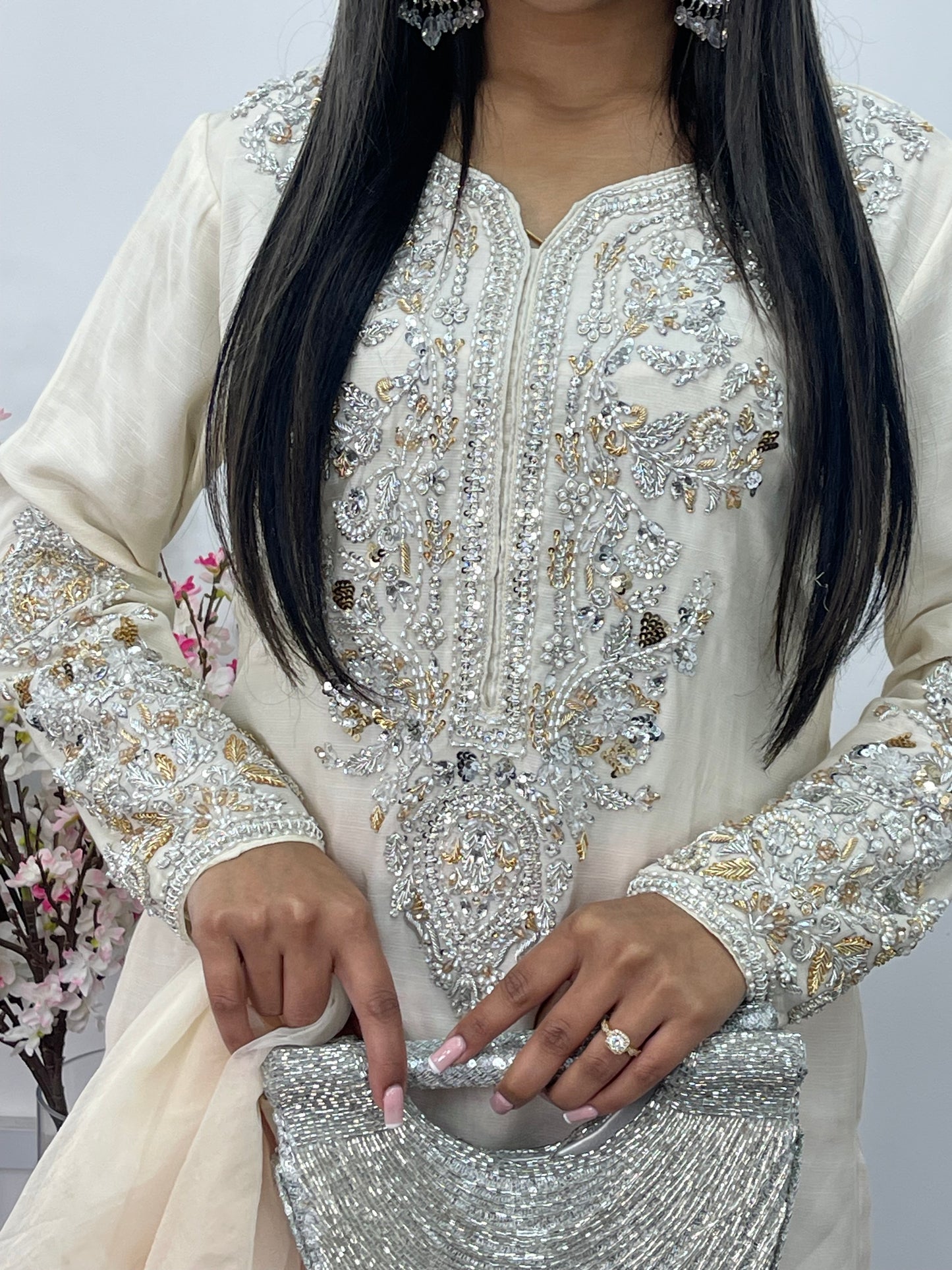 (Pre Order 3/4 Weeks)“Gulaabi” Luxury Outfit - Ombre Pink & Ivory