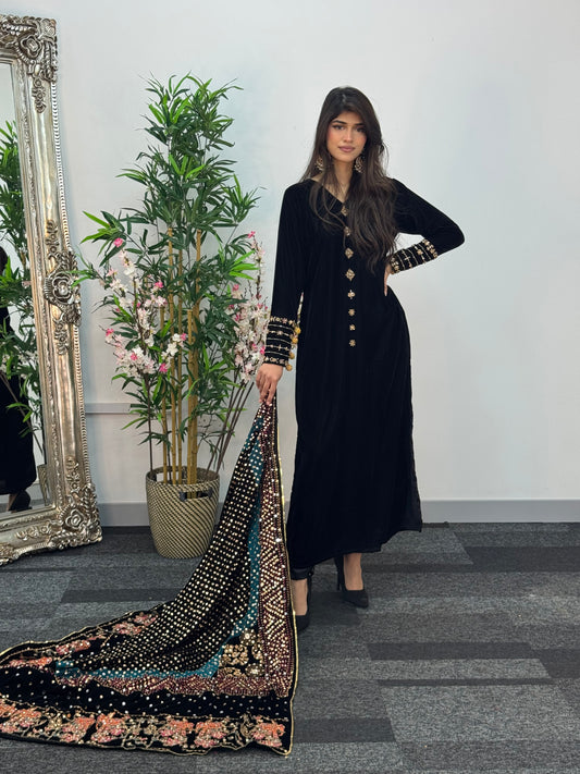 Komal - Black Velvet