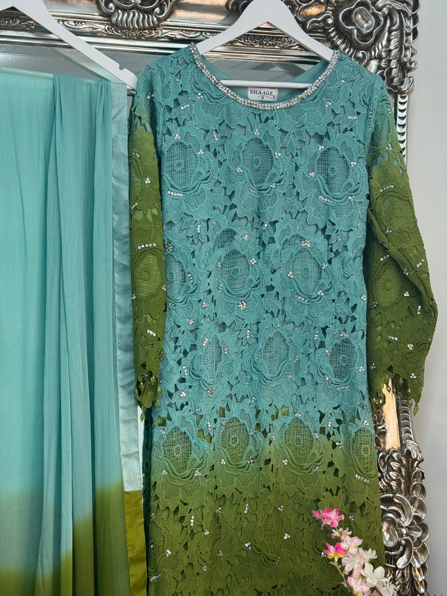 Parisa - Ombre Lacy Crochet -