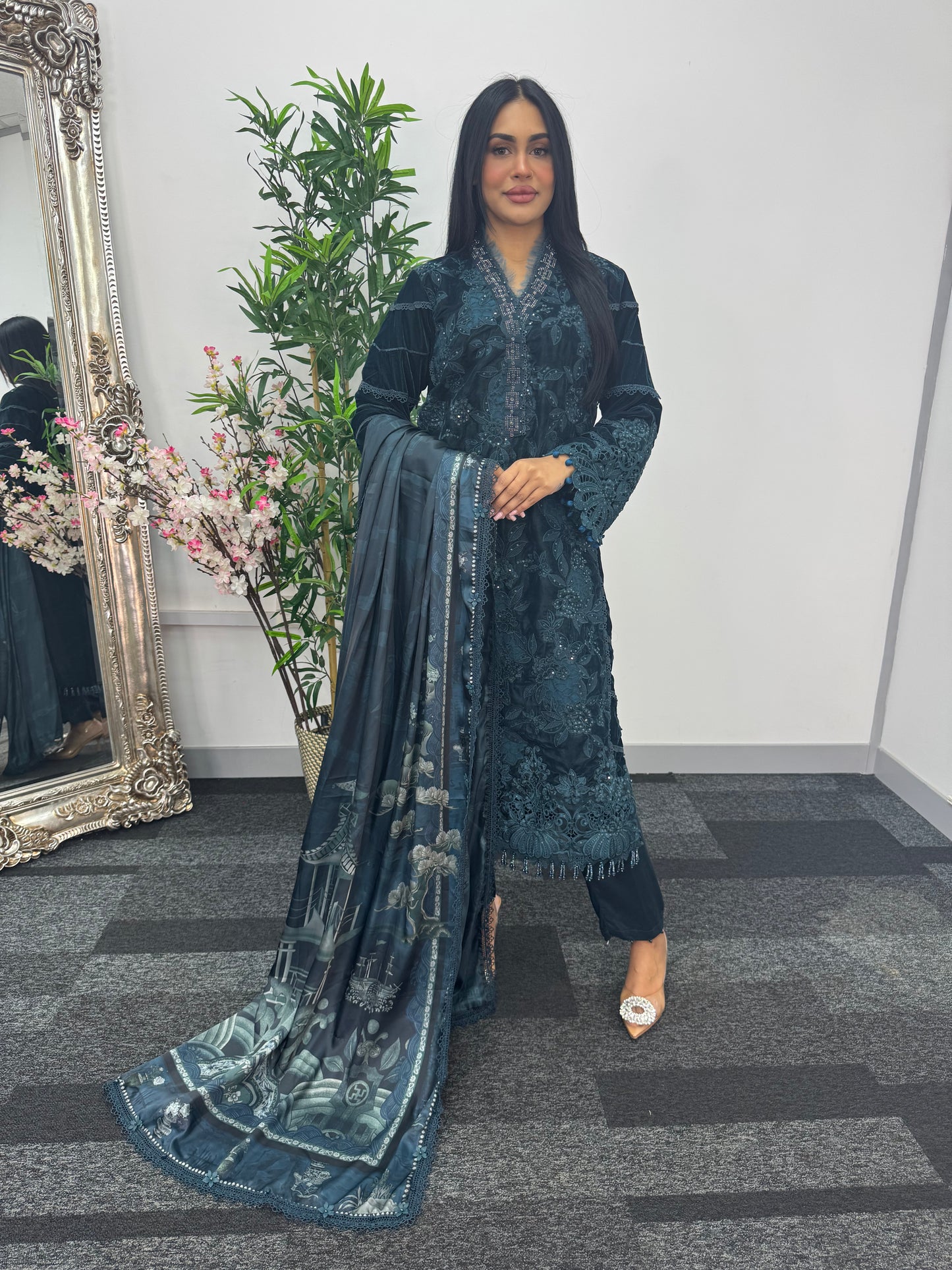 Maria B Luxury Velvet - Teal