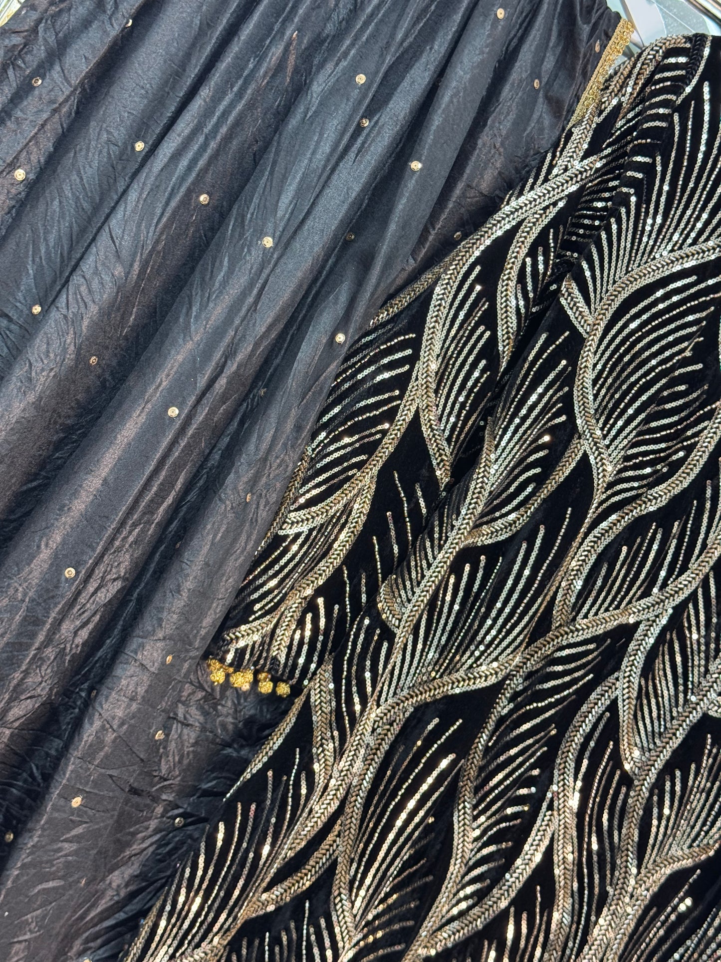 Pia - Cutdana Velvet - Black