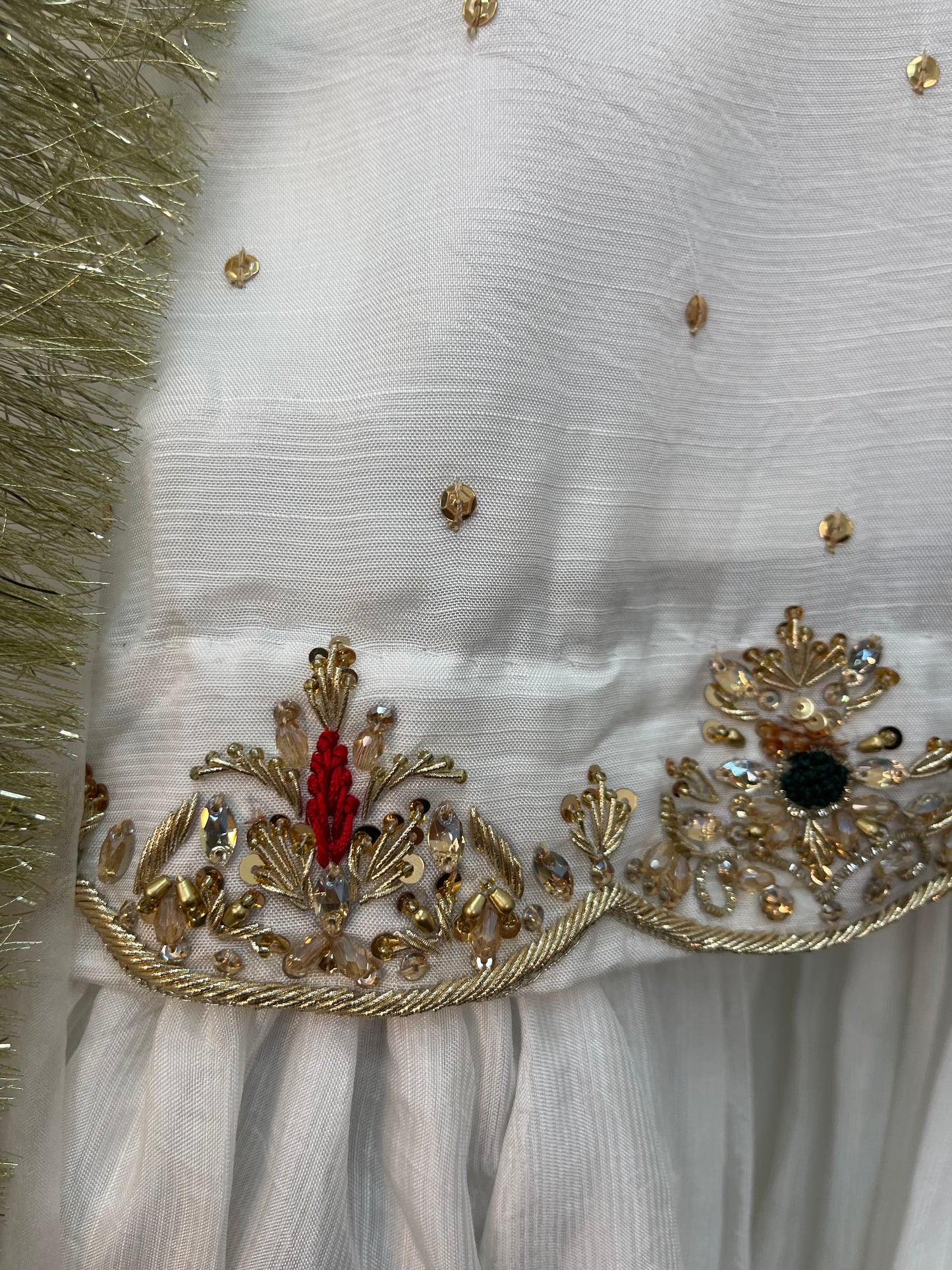 Safaid  Gulab - Garara - R