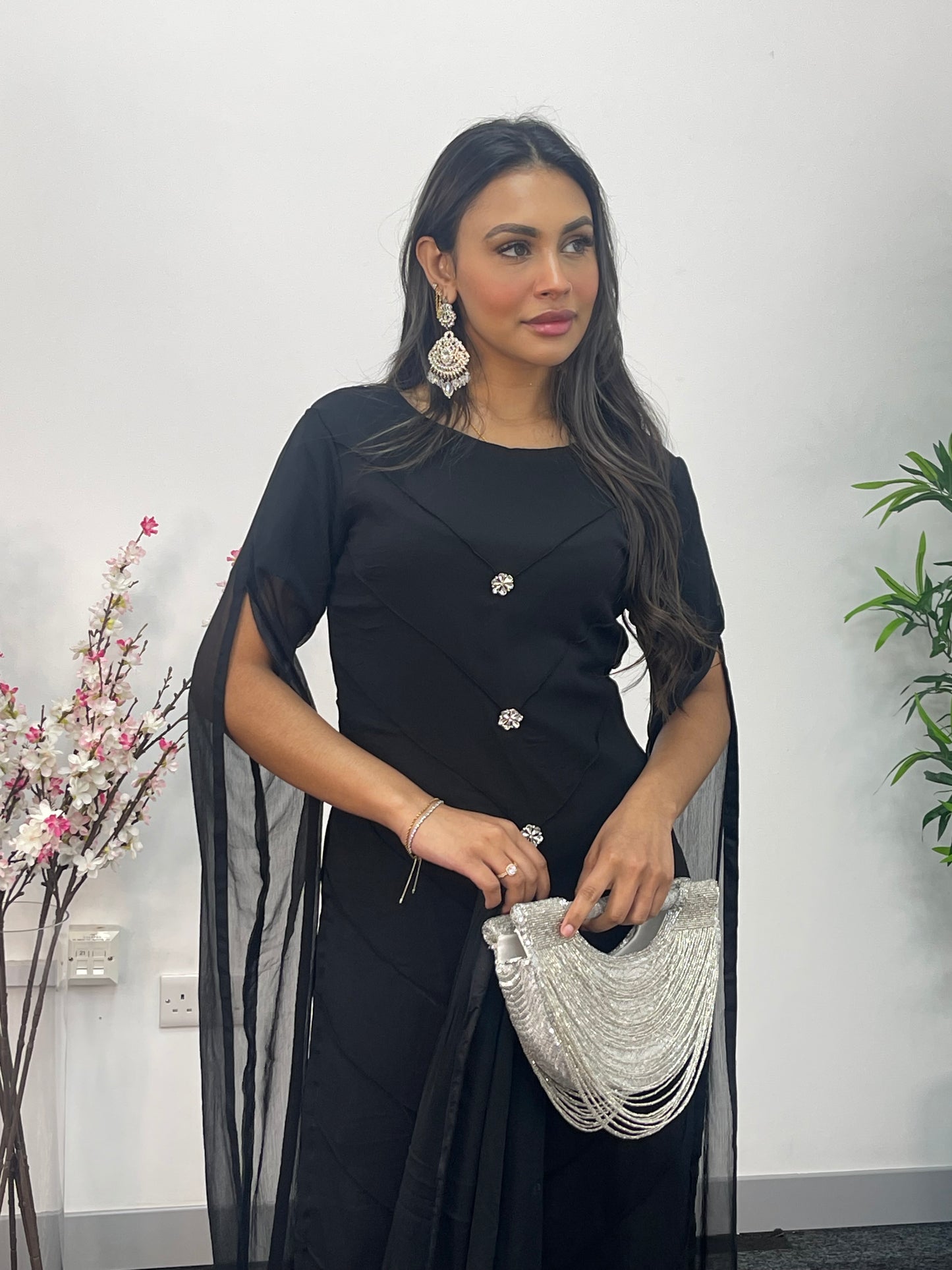 Black - Floor Length Sleeves - Chiffon Outfit - T