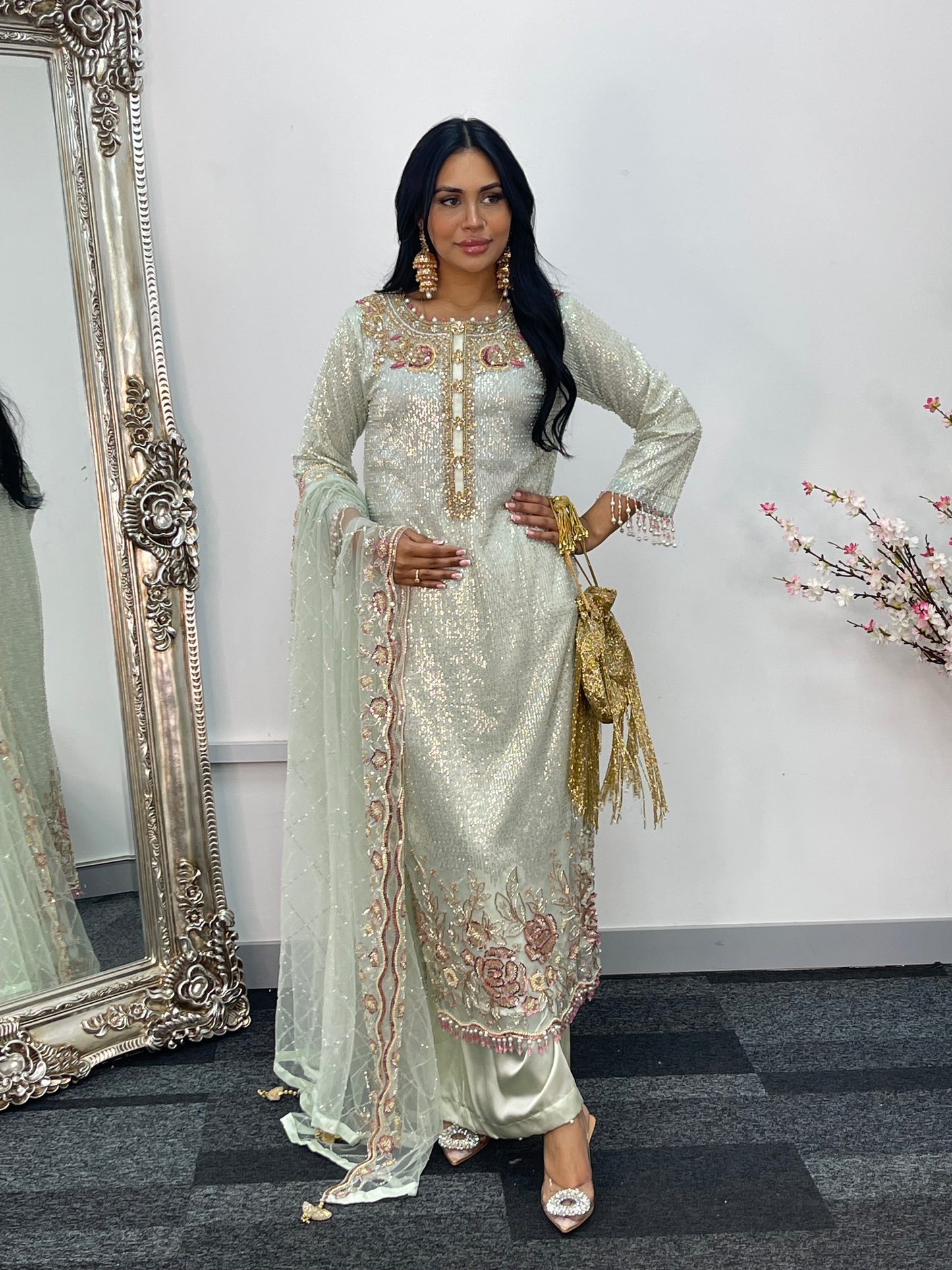 Sahara - CutDana - sage green - AC