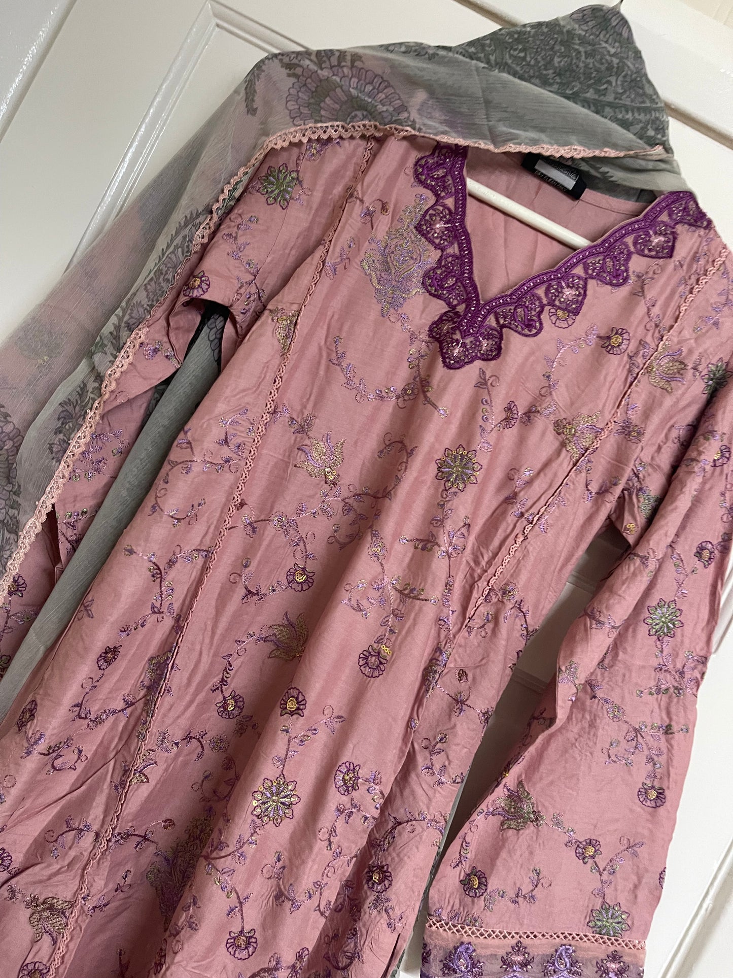 Ethnic Inspired - Linen - Winter Collection - Pink