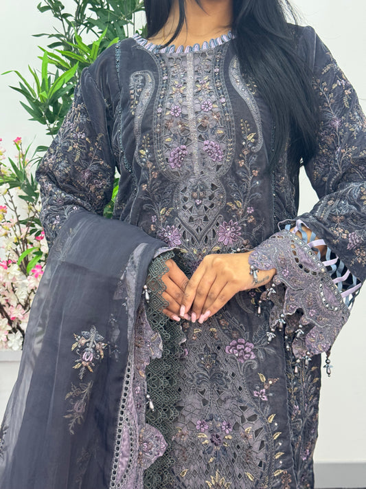 Maria B Luxury Velvet - Gray purple