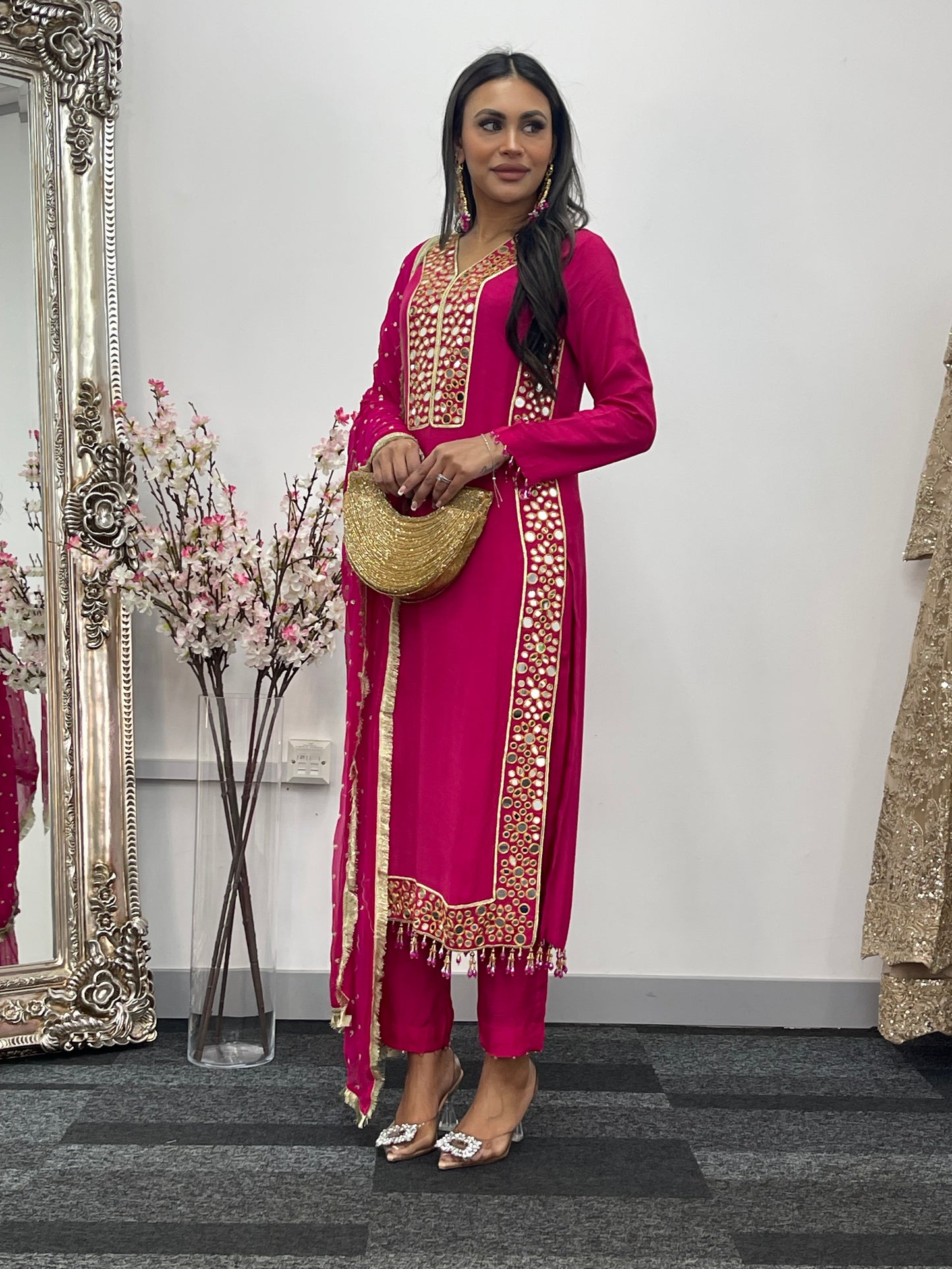 (Preorder 4 weeks) Jhilmil - Mirror Hot Pink