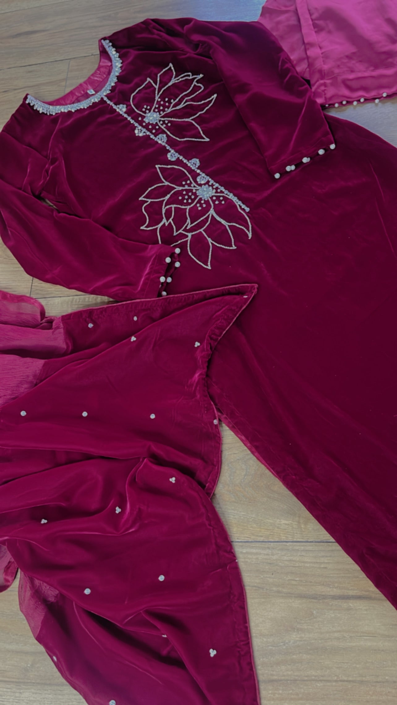 Lulu Pink - Hot Magenta Velvet - Lulusar Inspired