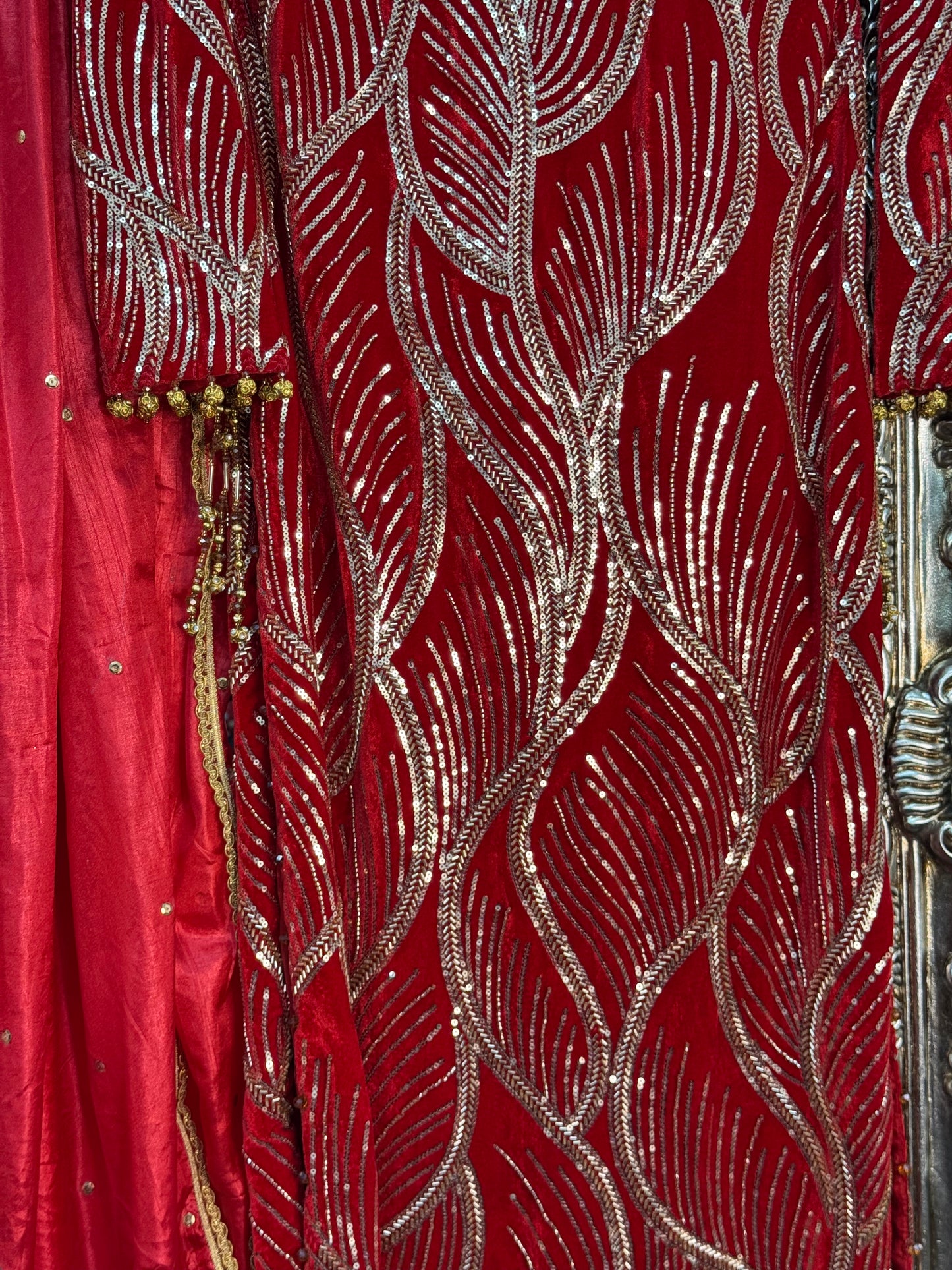 Pia - Cutdana Velvet - Red