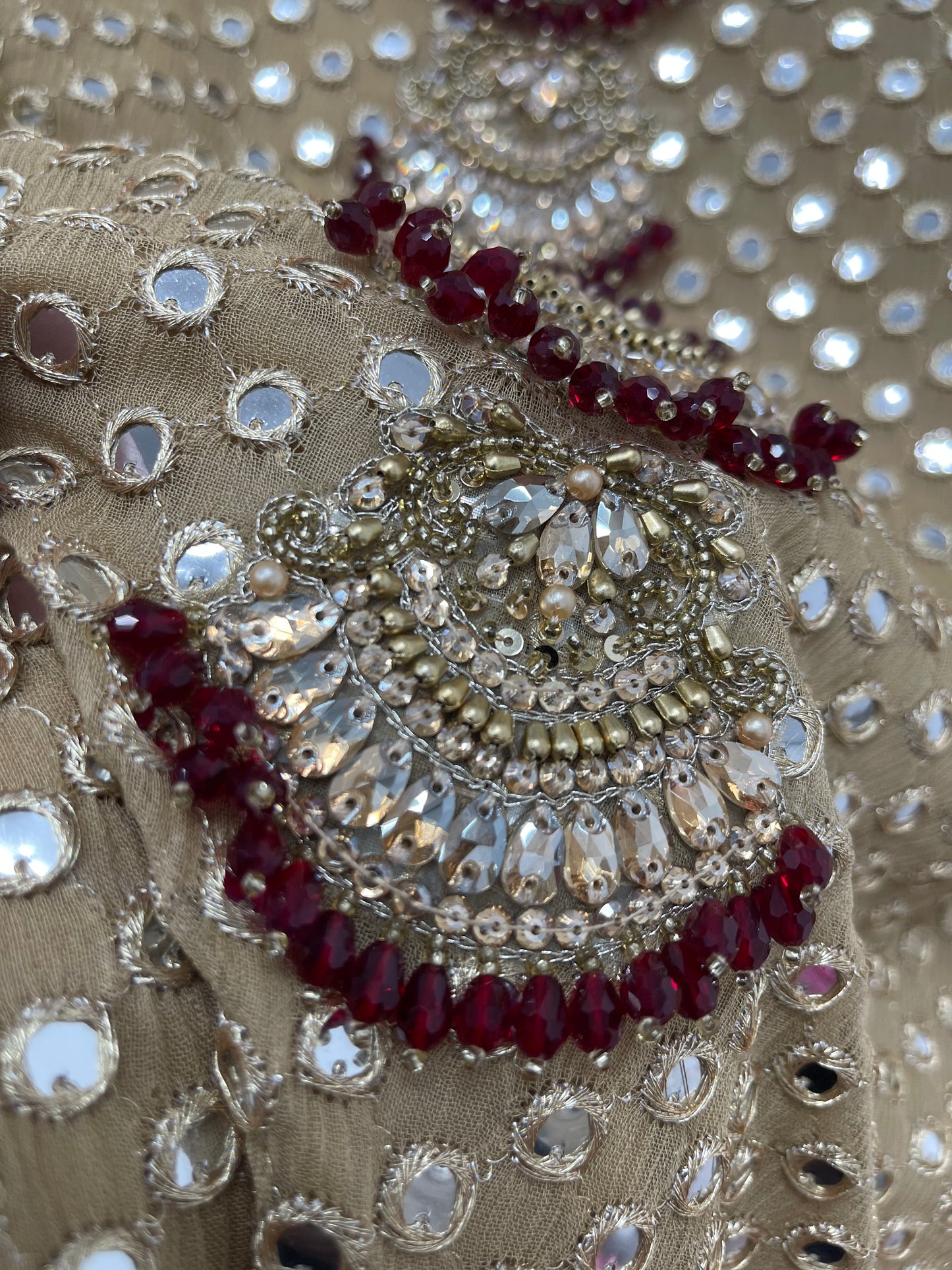 Sassi - Gold - Red - G