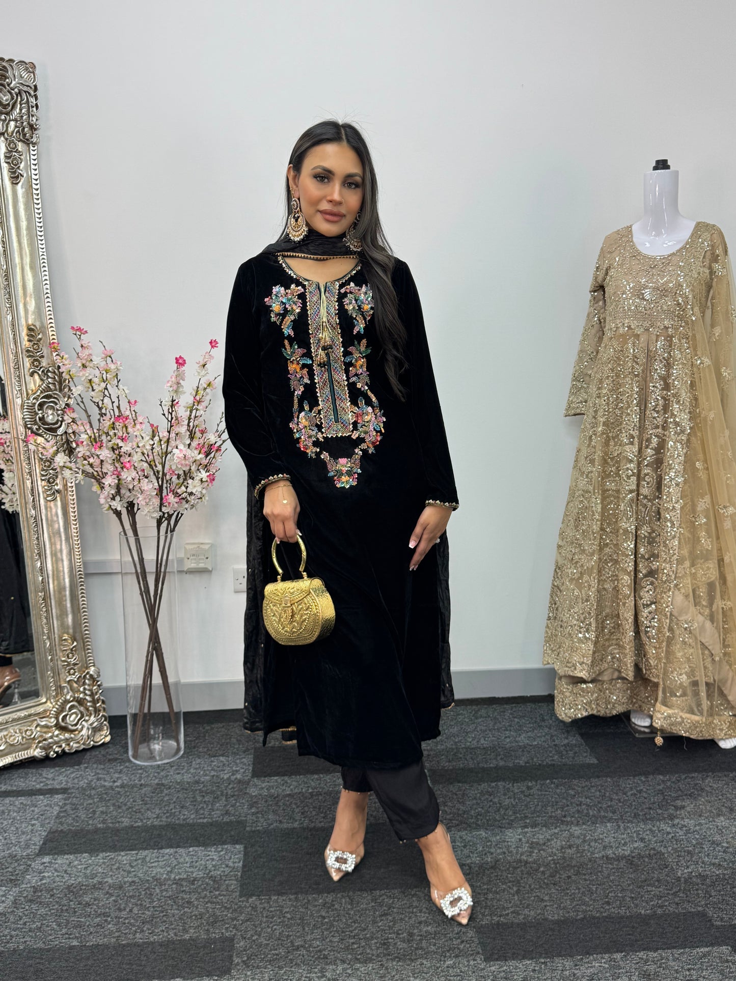 Shadmani - Black Velvet Pret -