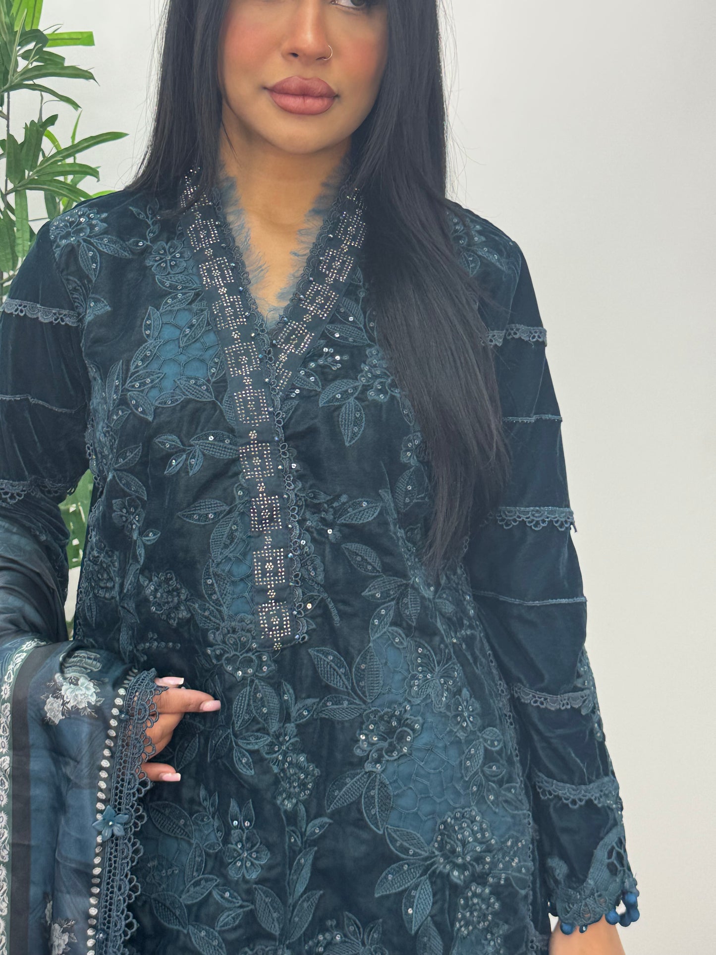 Maria B Luxury Velvet - Teal