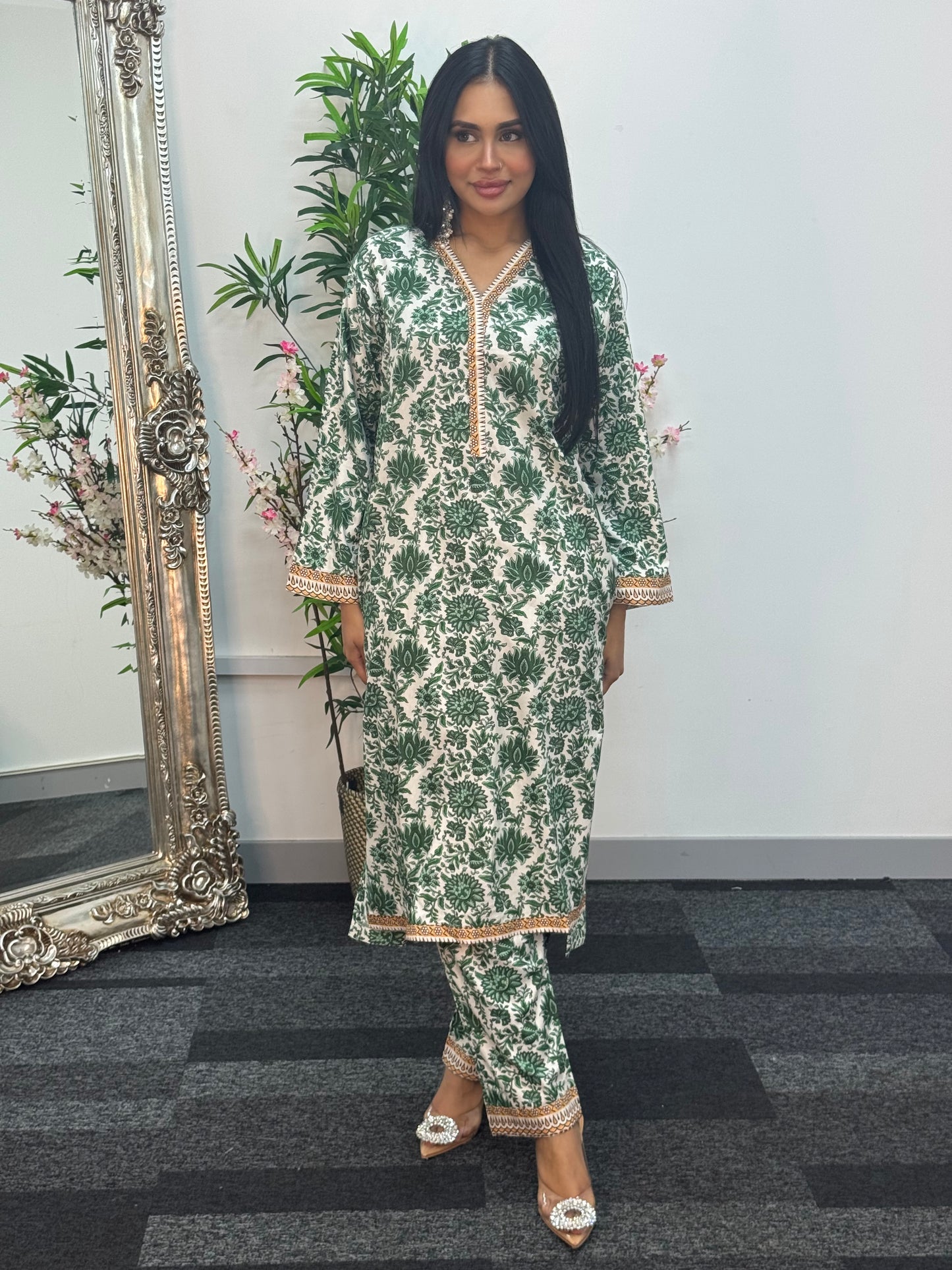 Daily Wear - 2 PC Printed Linen - Green