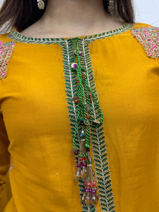 “Suraj” Hussain Rehar’s Inspired - Lawn - Mustard