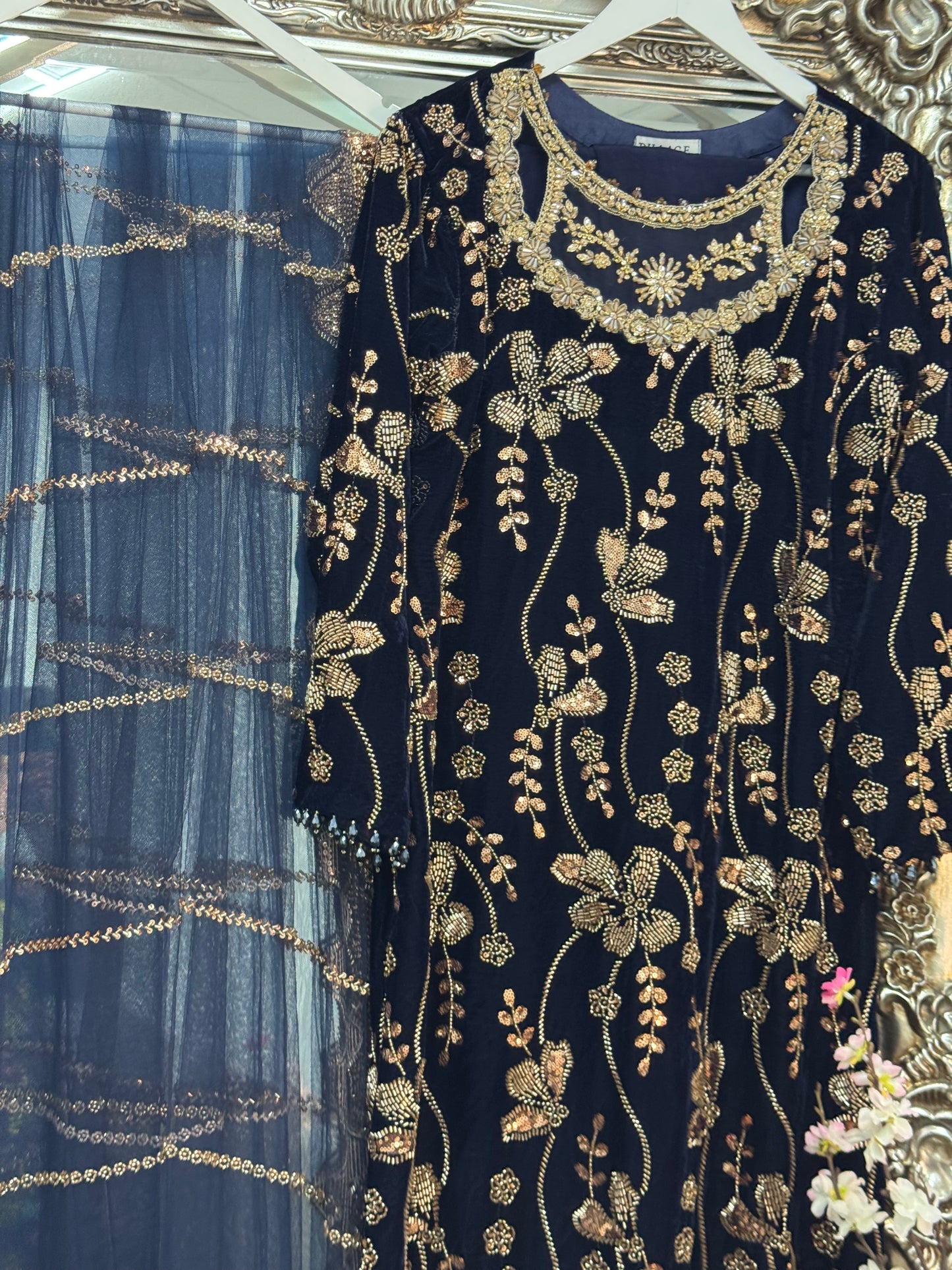 Zeba - Cutdana Velvet- Teal -