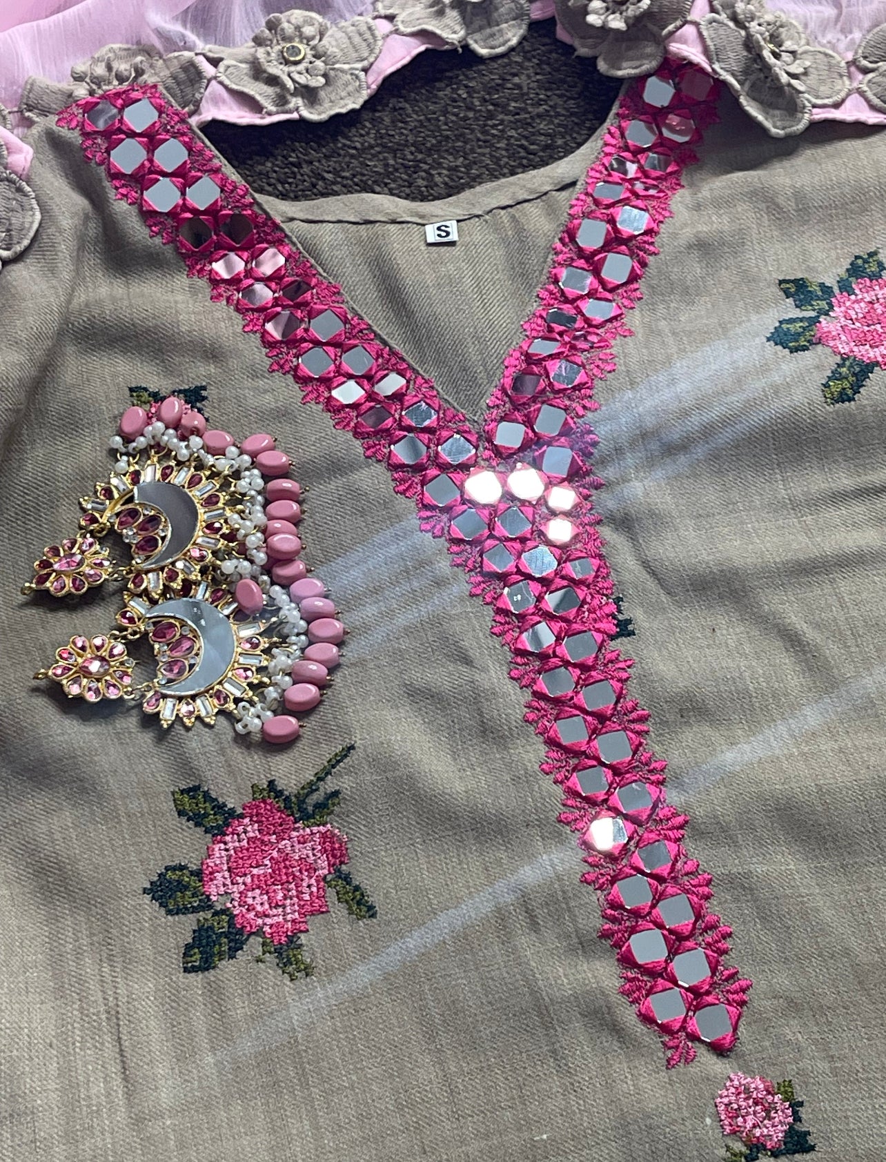 “Gulabi Sindhi Tanka - V