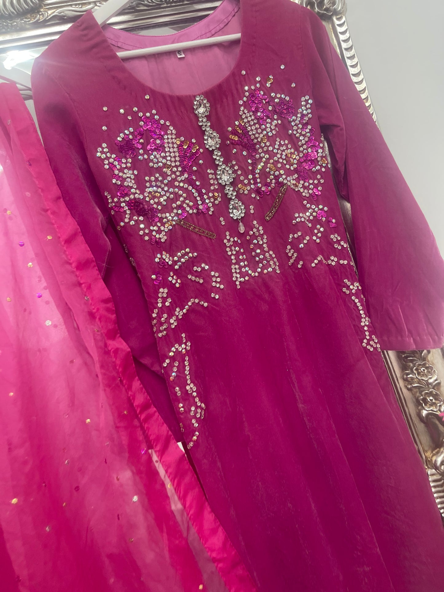 Rang e Gulaab - Hot Pink Velvet - AA -