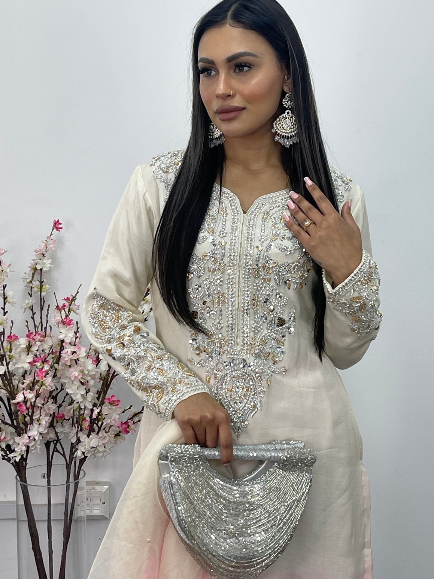 (Pre Order 3/4 Weeks)“Gulaabi” Luxury Outfit - Ombre Pink & Ivory