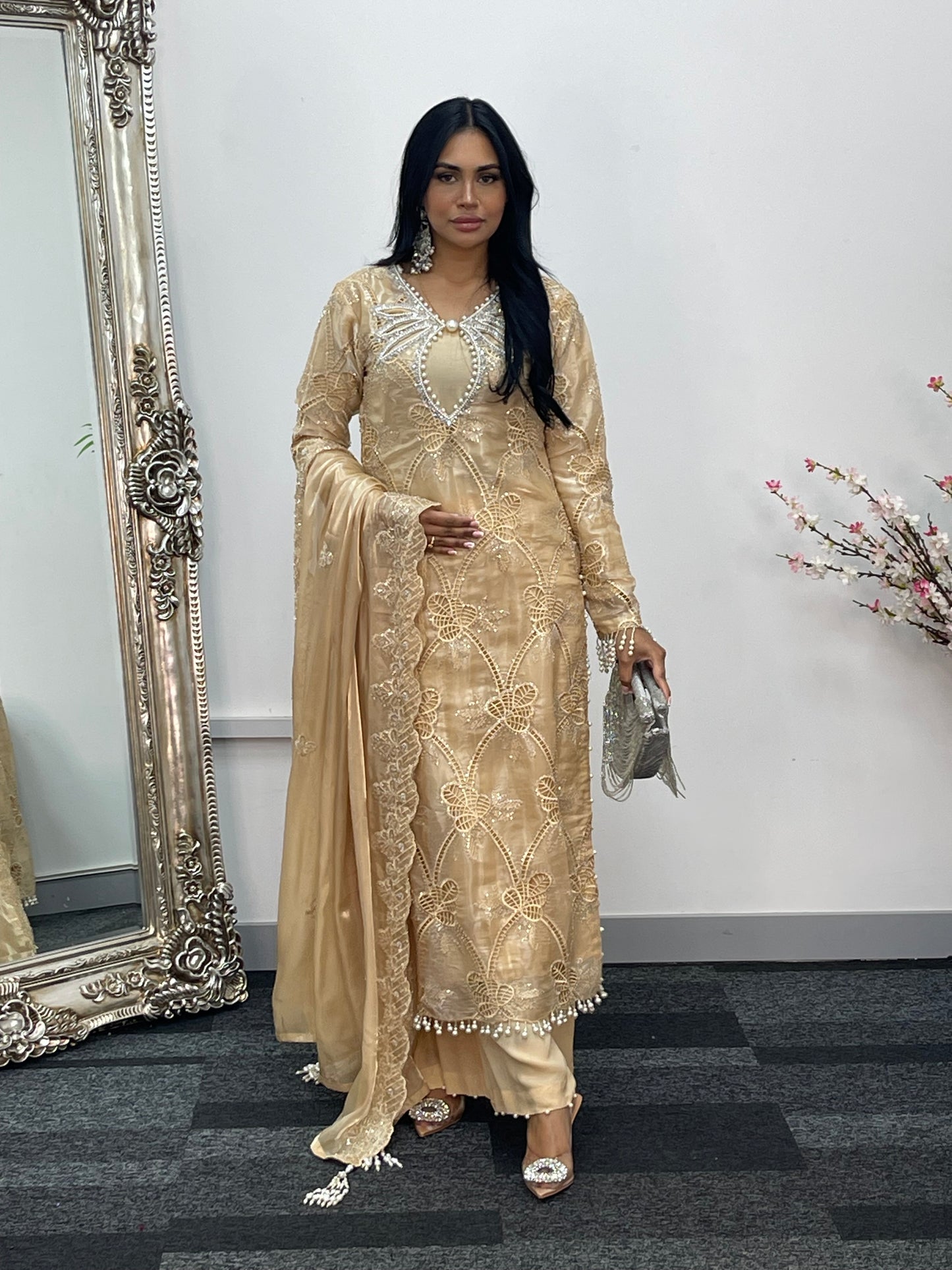 Kangan - CutDana - Gold - Y