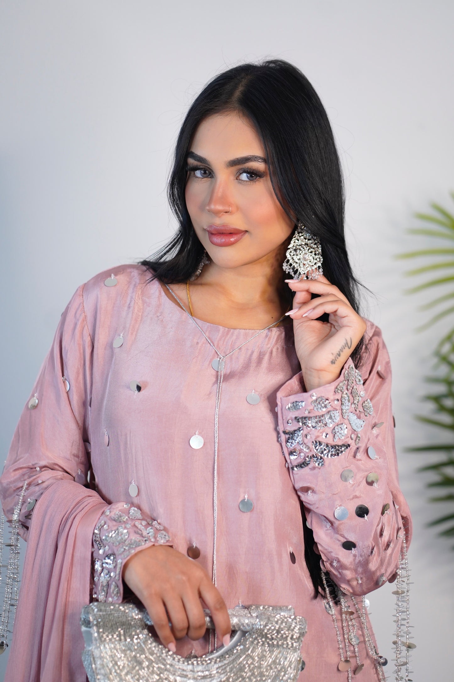 Afshan - Pink