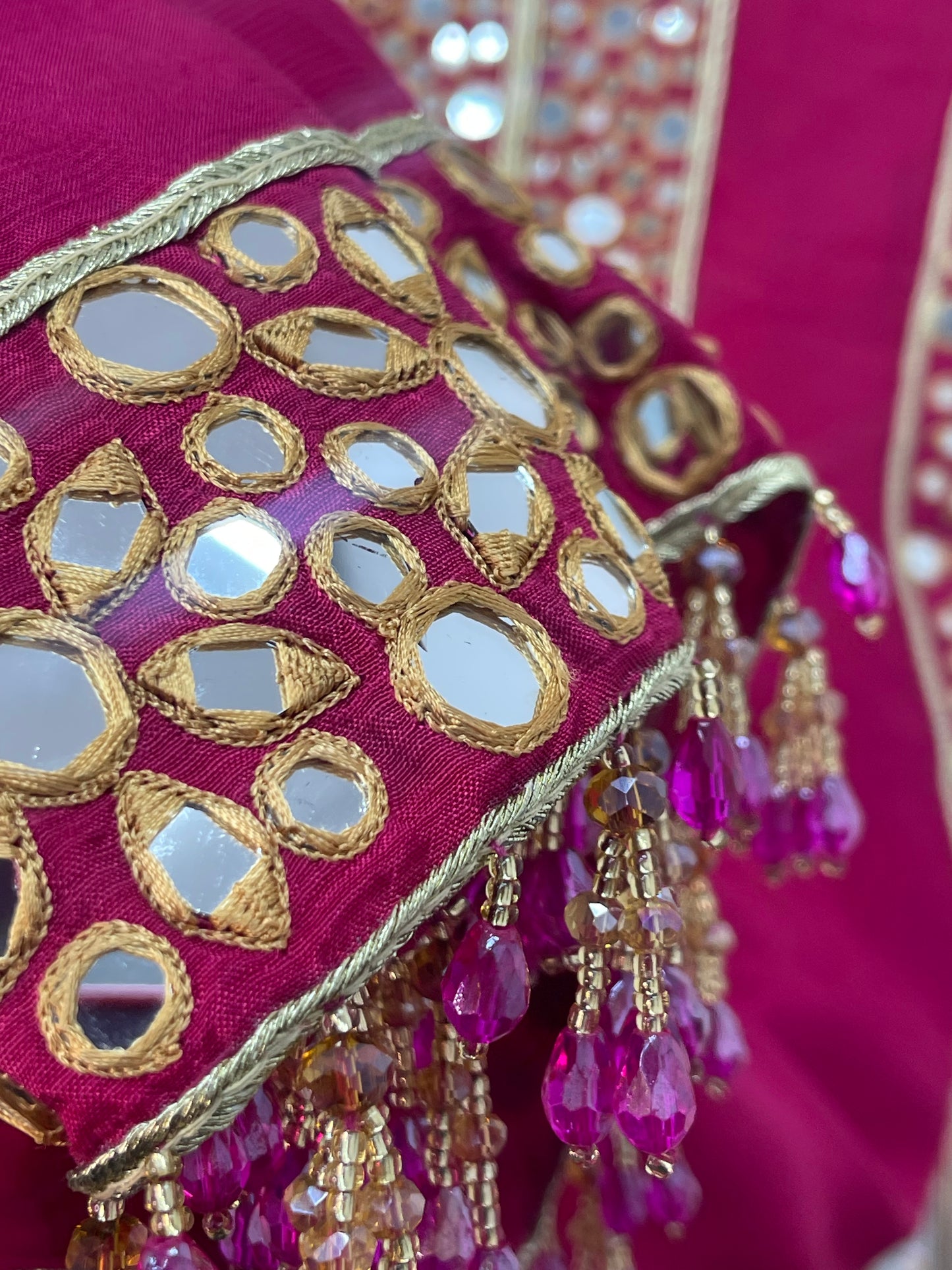 (Preorder 4 weeks) Jhilmil - Mirror Hot Pink