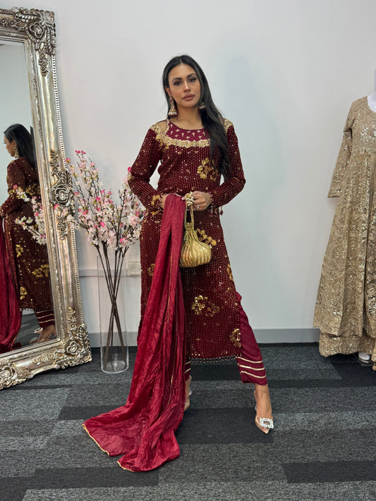 Dil bahar - Cutdana Velvet - Maroon