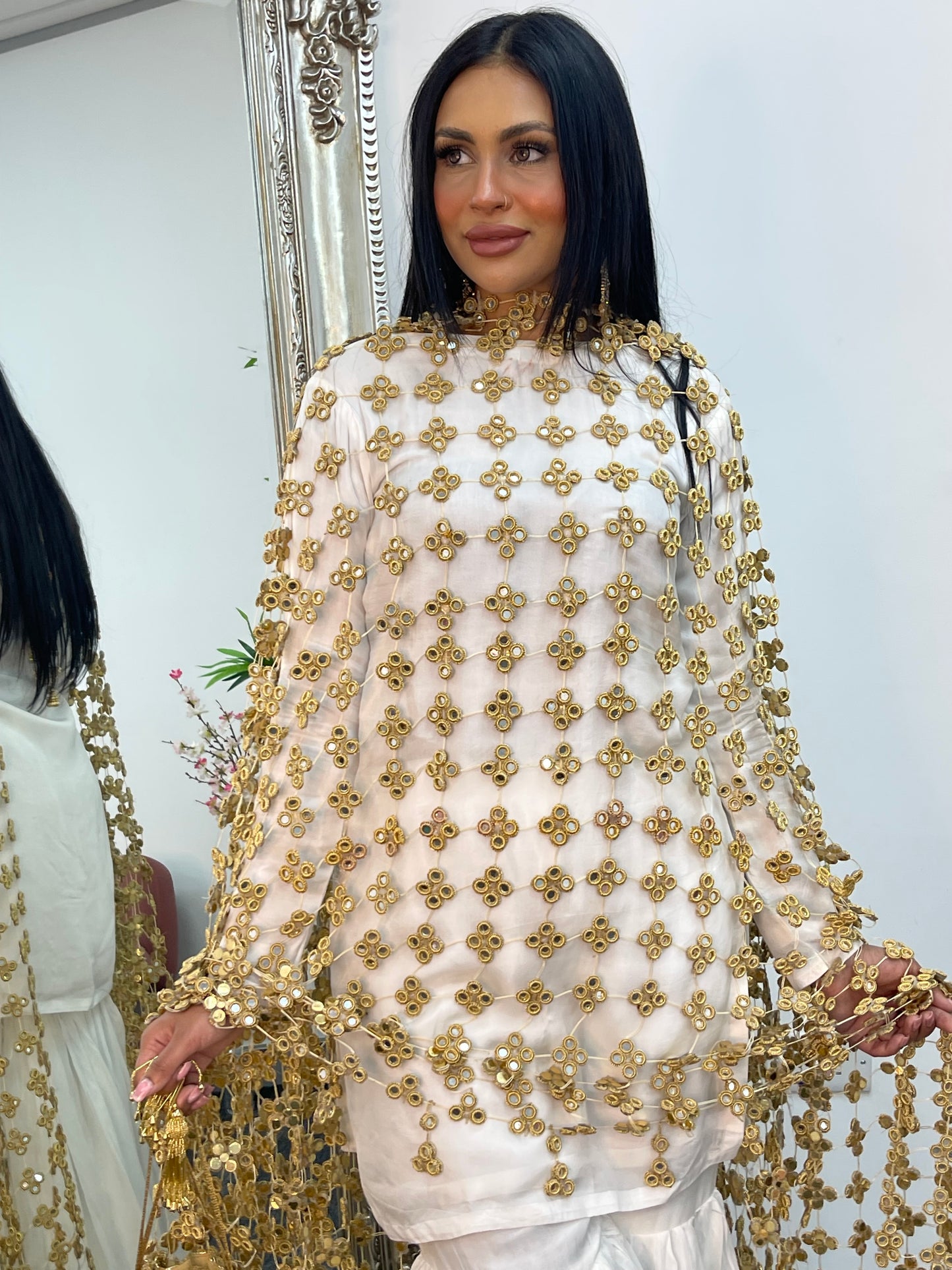 (Preorder 4 weeks) BRIDAL Posheeda Sheesh Dupatta Only - Poshida Sheesha - Mirror dupata