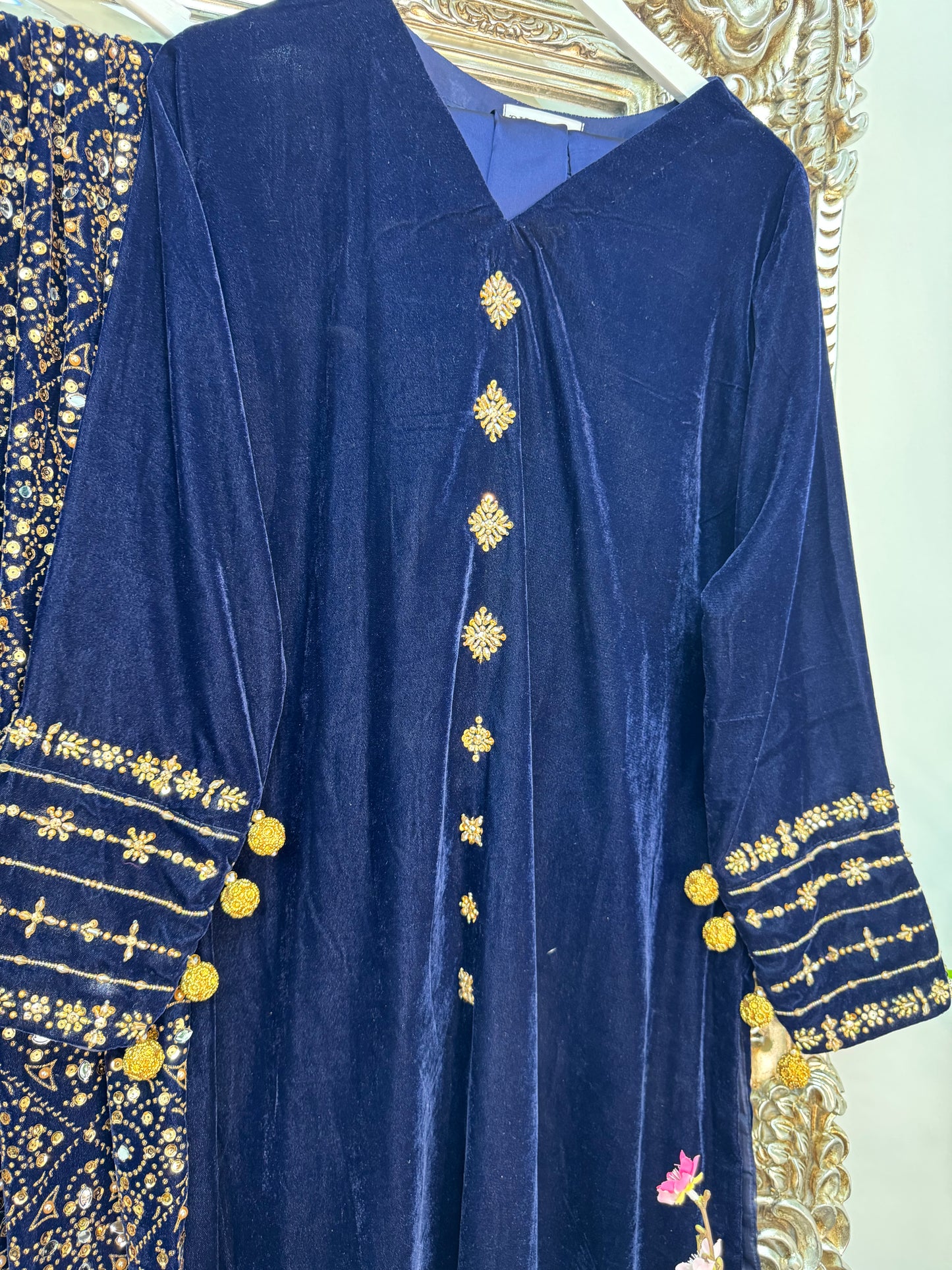 Komal - Navy Blue Velvet