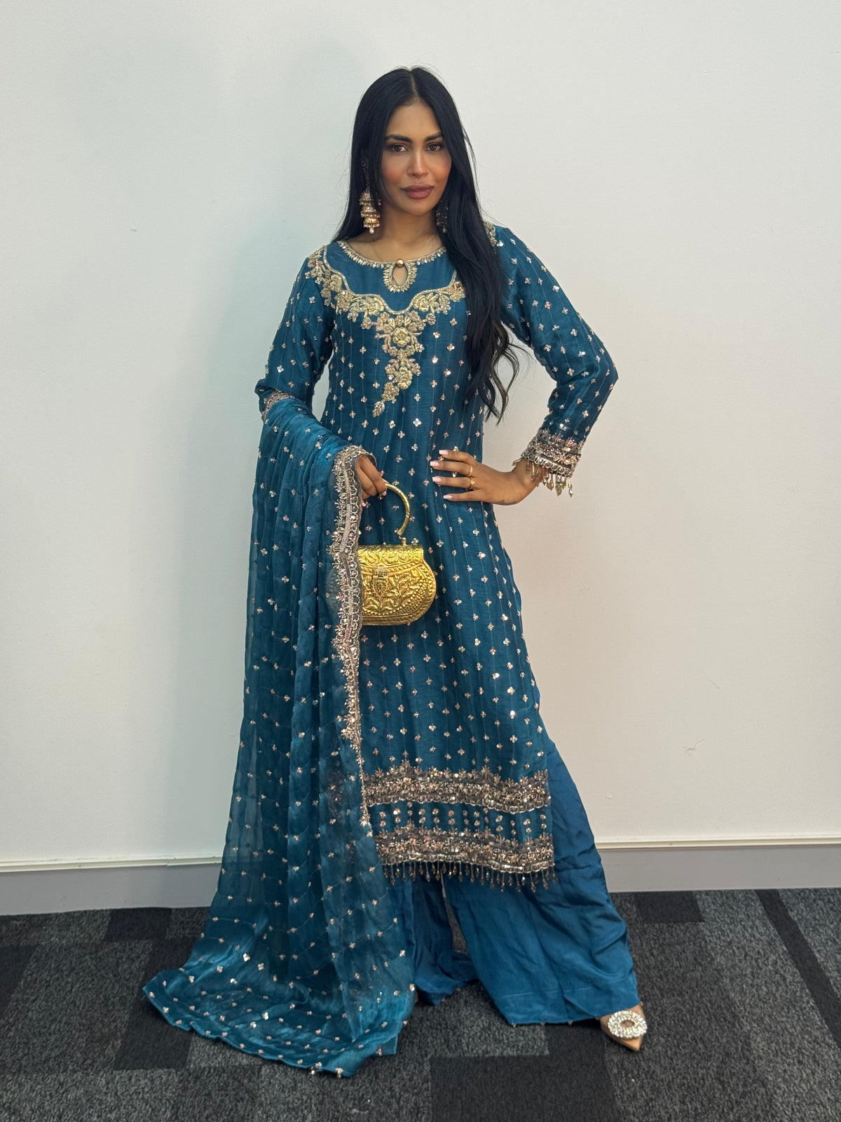 Parwana - Teal