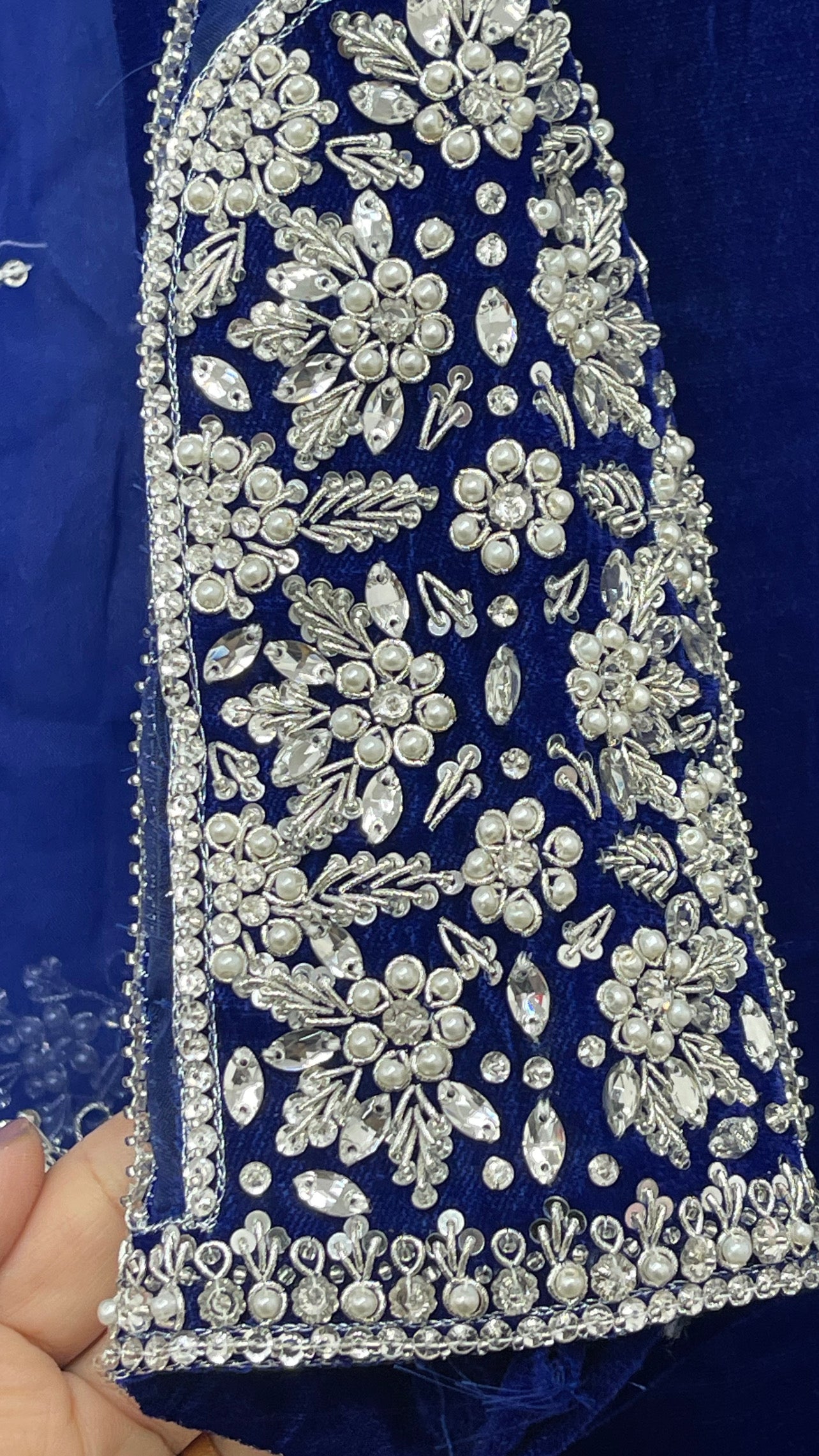 (Preorder 4 weeks) Deewani Blue - Velvet Pret -