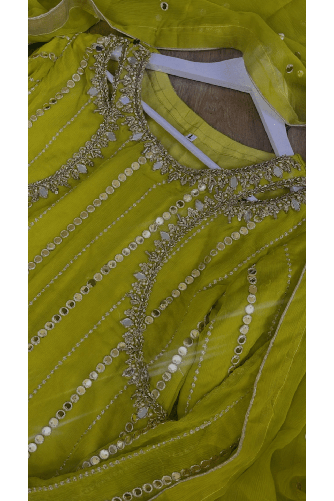 Farshi Garara Dhani - Farshee - J