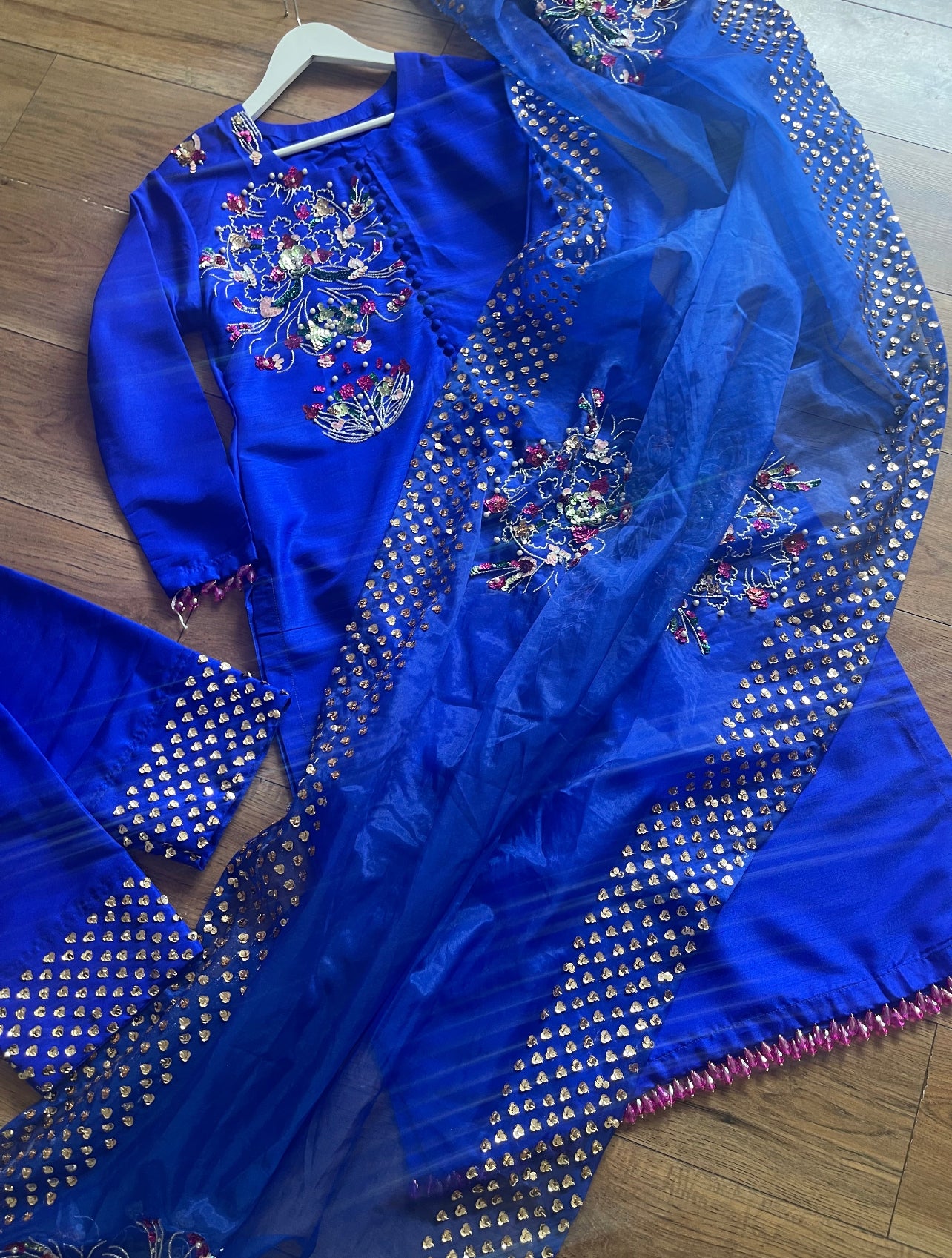 Phul Jhari - Blue Pret -