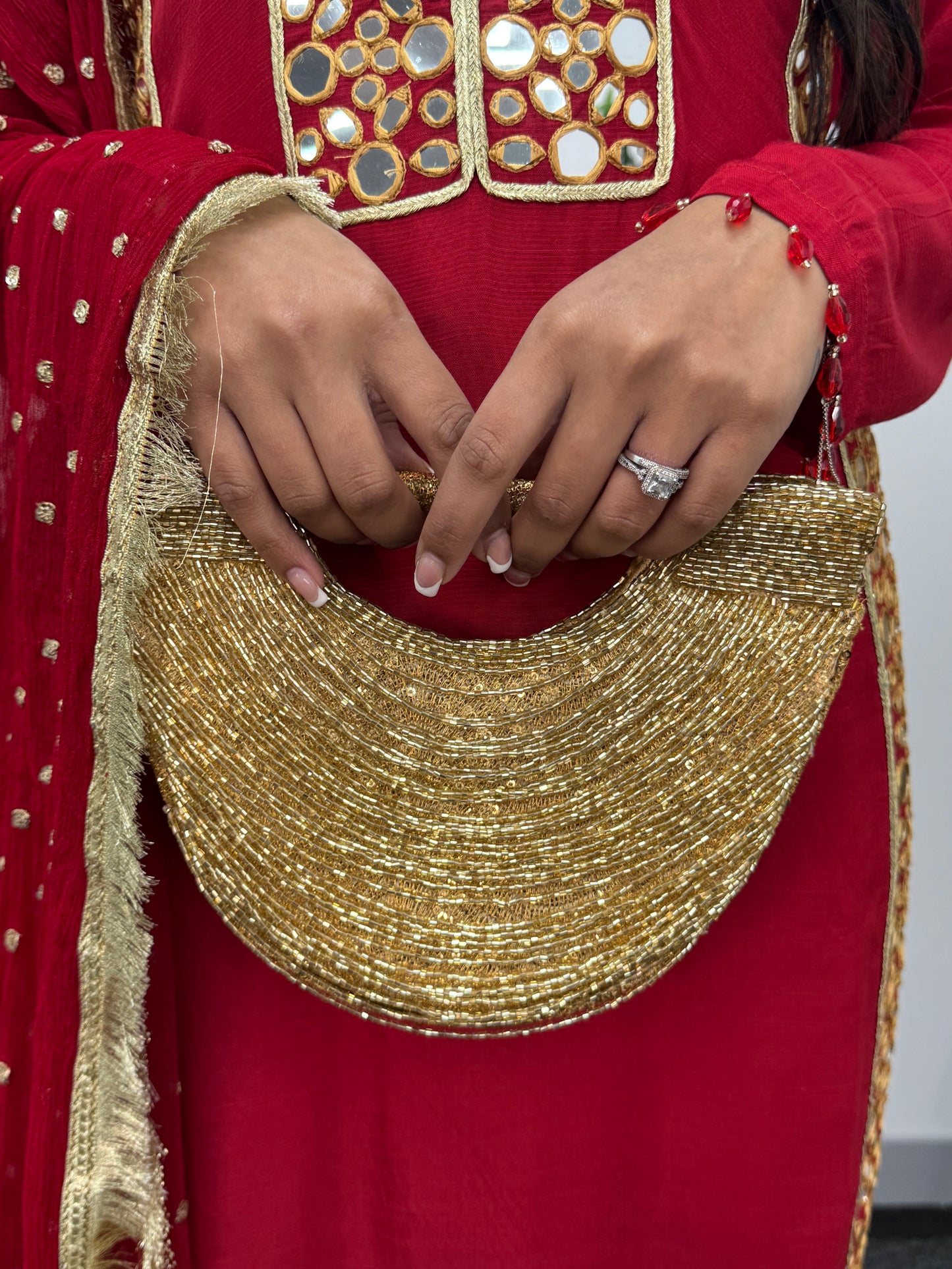 Jhilmil - Mirror Red - H