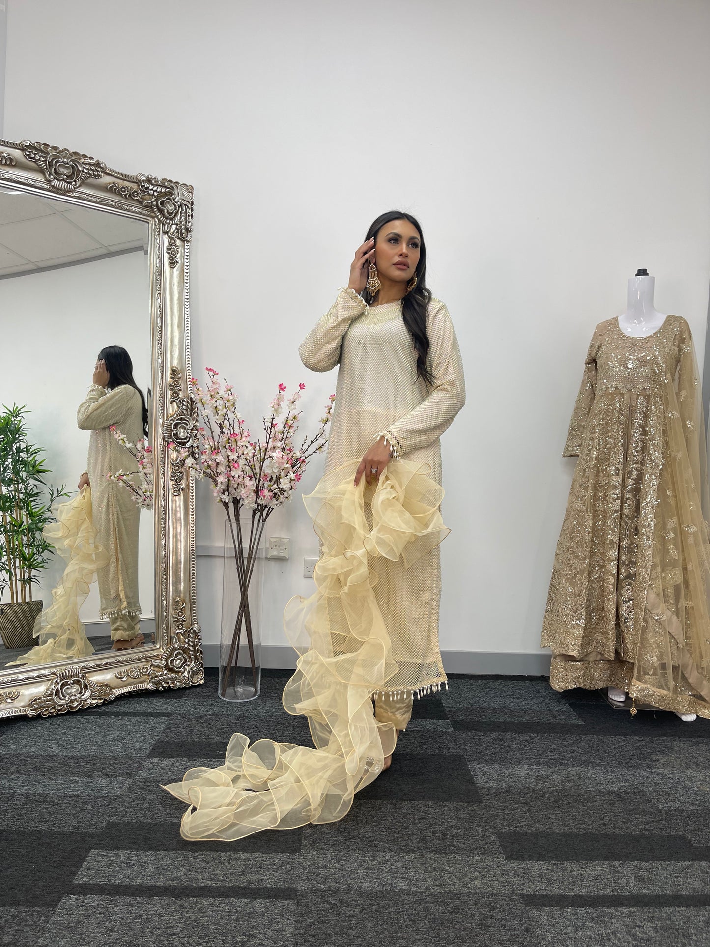 Fish Net  - Ivory - Off White - E