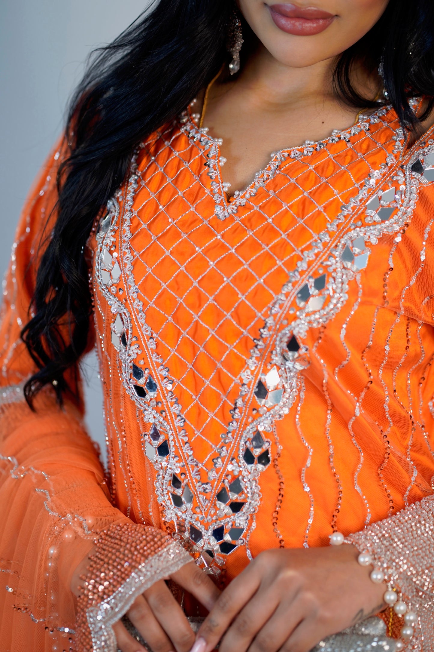 Chaandi - Cutdana - chandi - Y