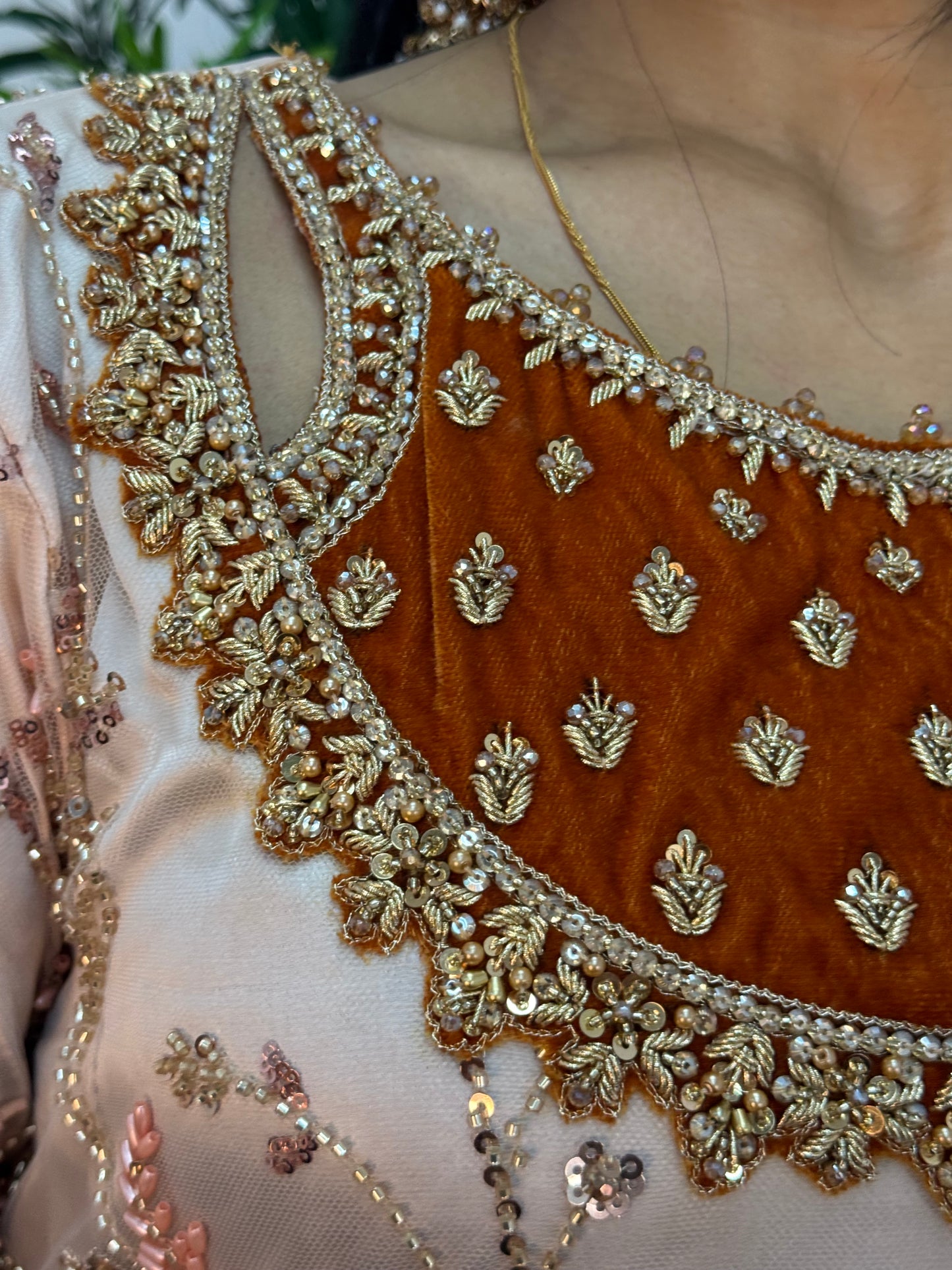 Siyara - CutDana - Peach -