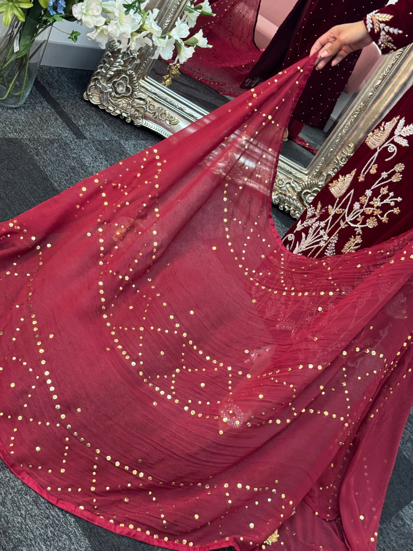 (Pre Order 3/4 Weeks) “Ayeza”Velvet - Maroon