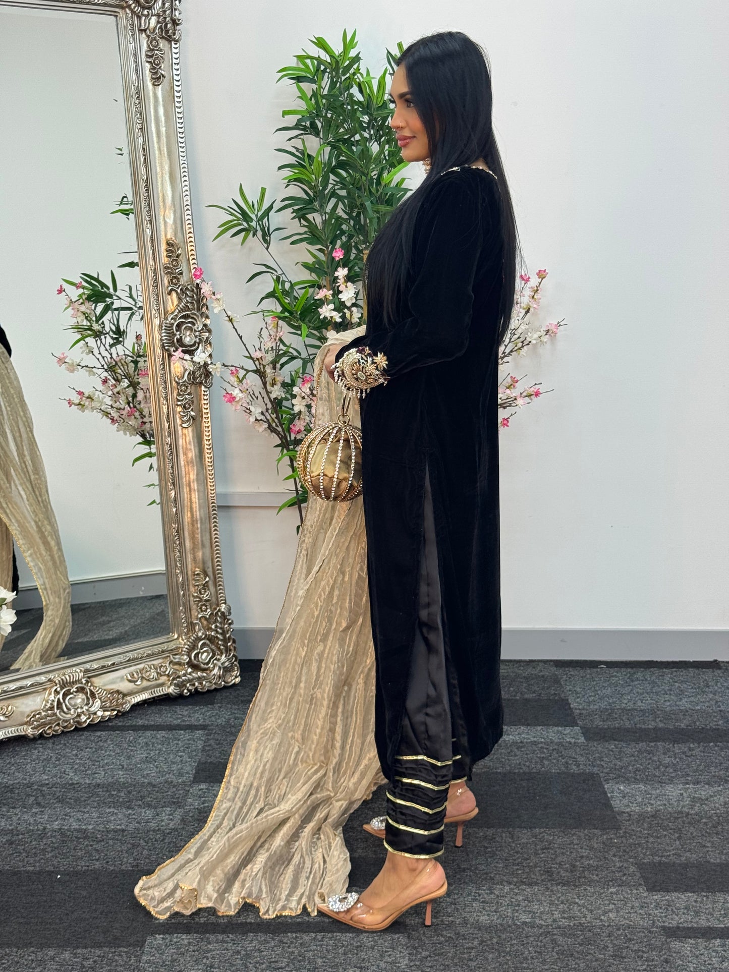 (Pre Order 3/4 Weeks) “Sawan” Velvet Pret Black Party Wedding Outfit